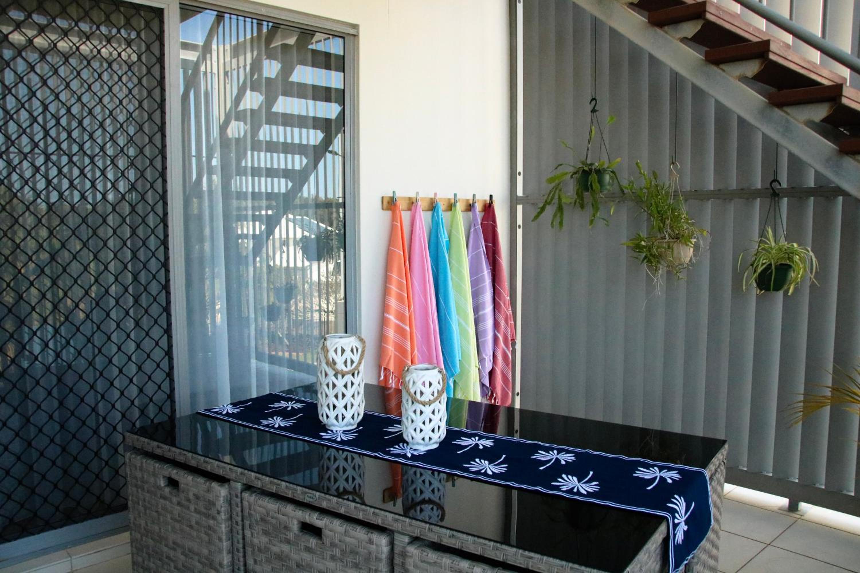 Drift North Beachfront Apartments - Private Apartments