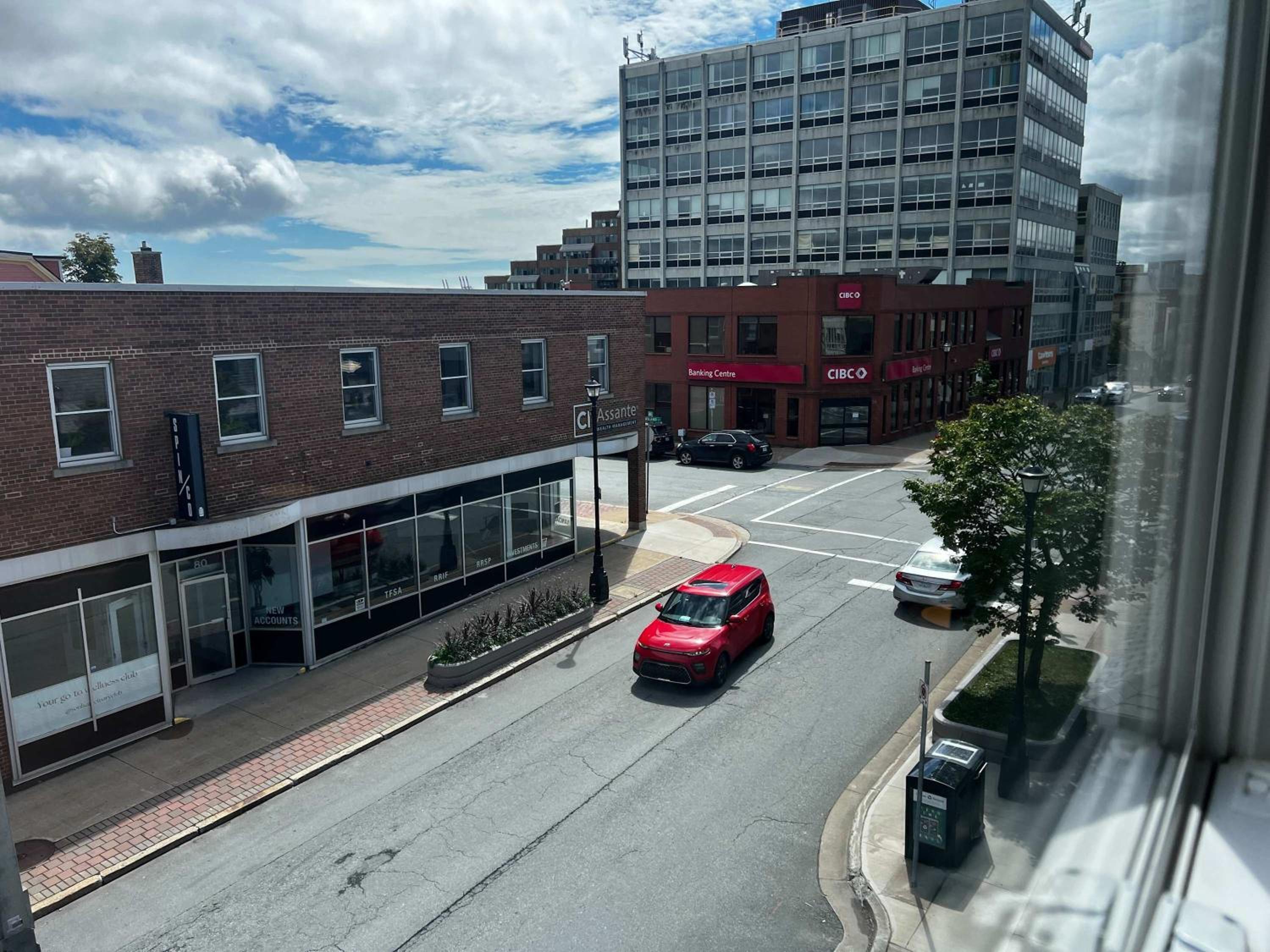 Green Room Calm Studio Stunning Downtown Views, Unit 8