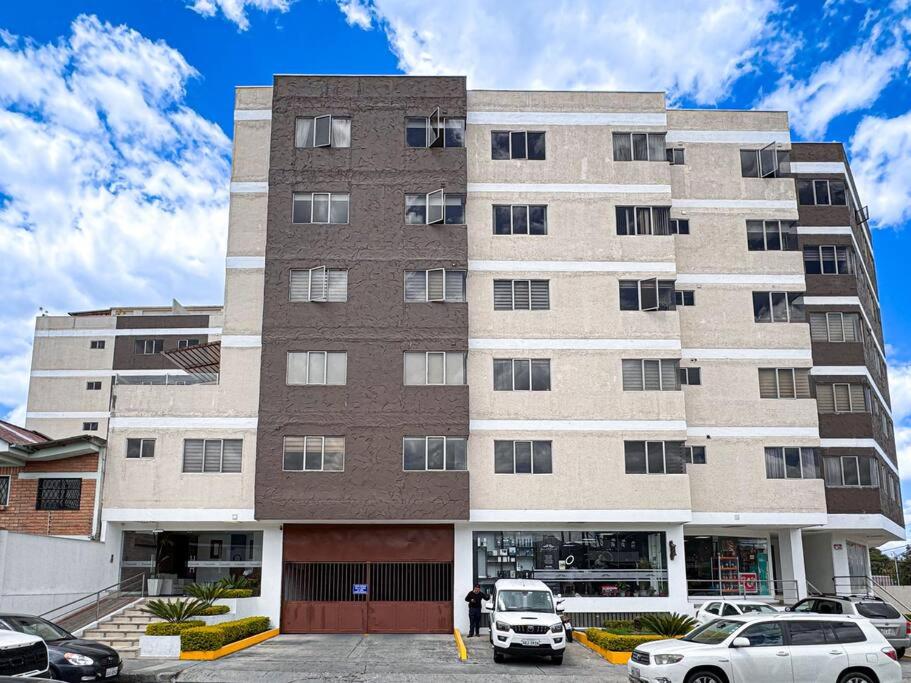 Splendid Apartment city center with garage