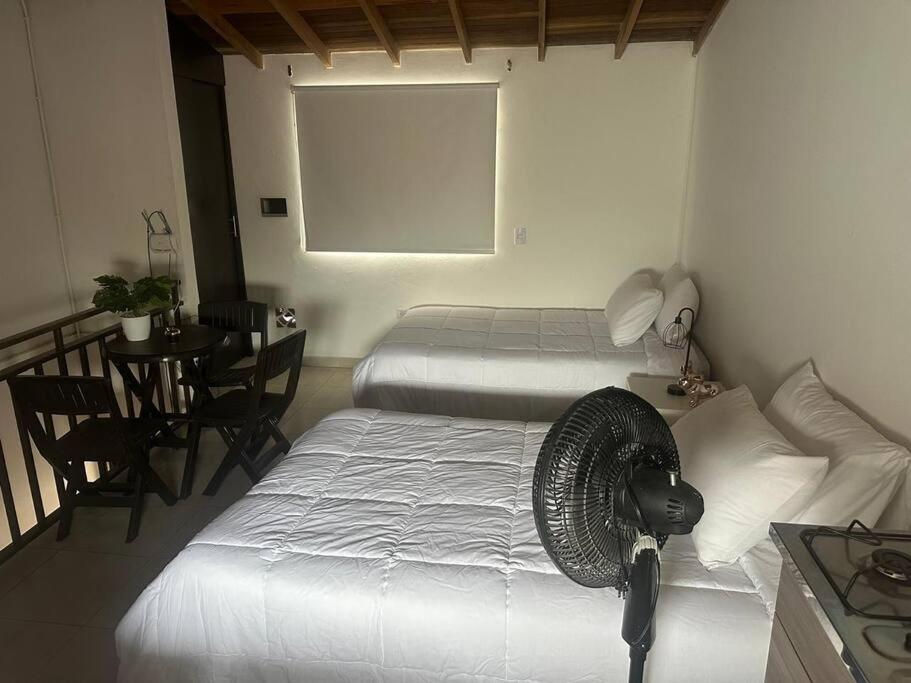 Hermoso Aparta-Estudio En Envigado cerca de Medellin