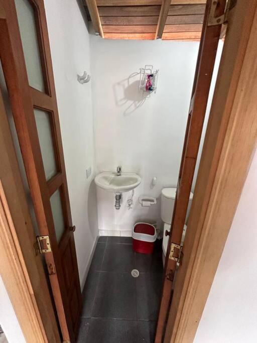 Hermoso Aparta-Estudio En Envigado cerca de Medellin