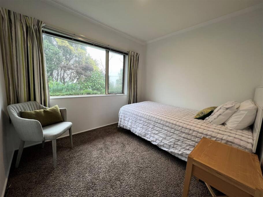 Kauri View Cottage - 2 Bedroom Self Contained Unit