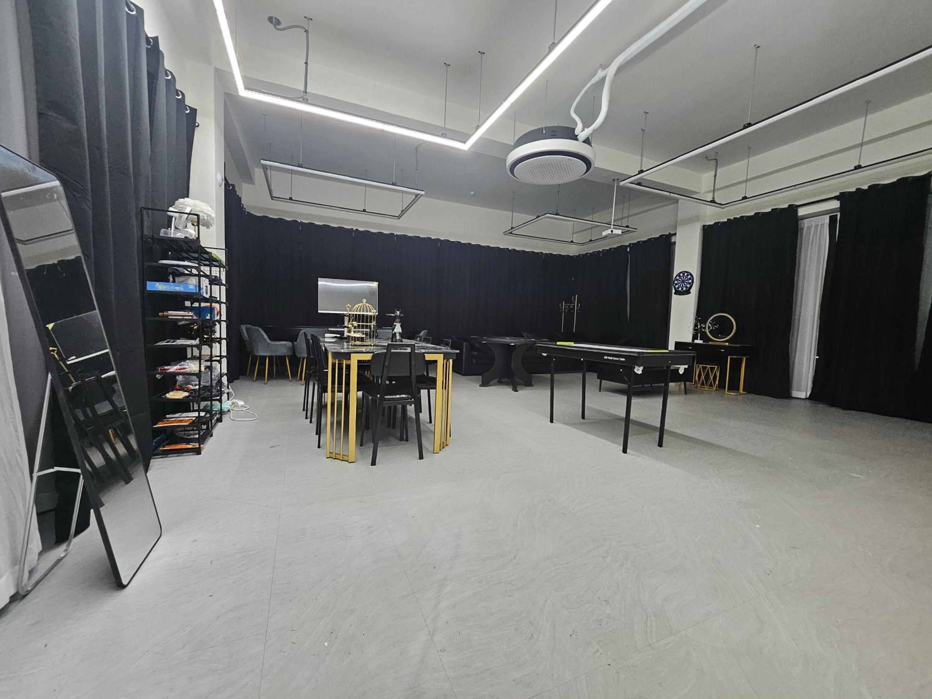 meeting & event spaces