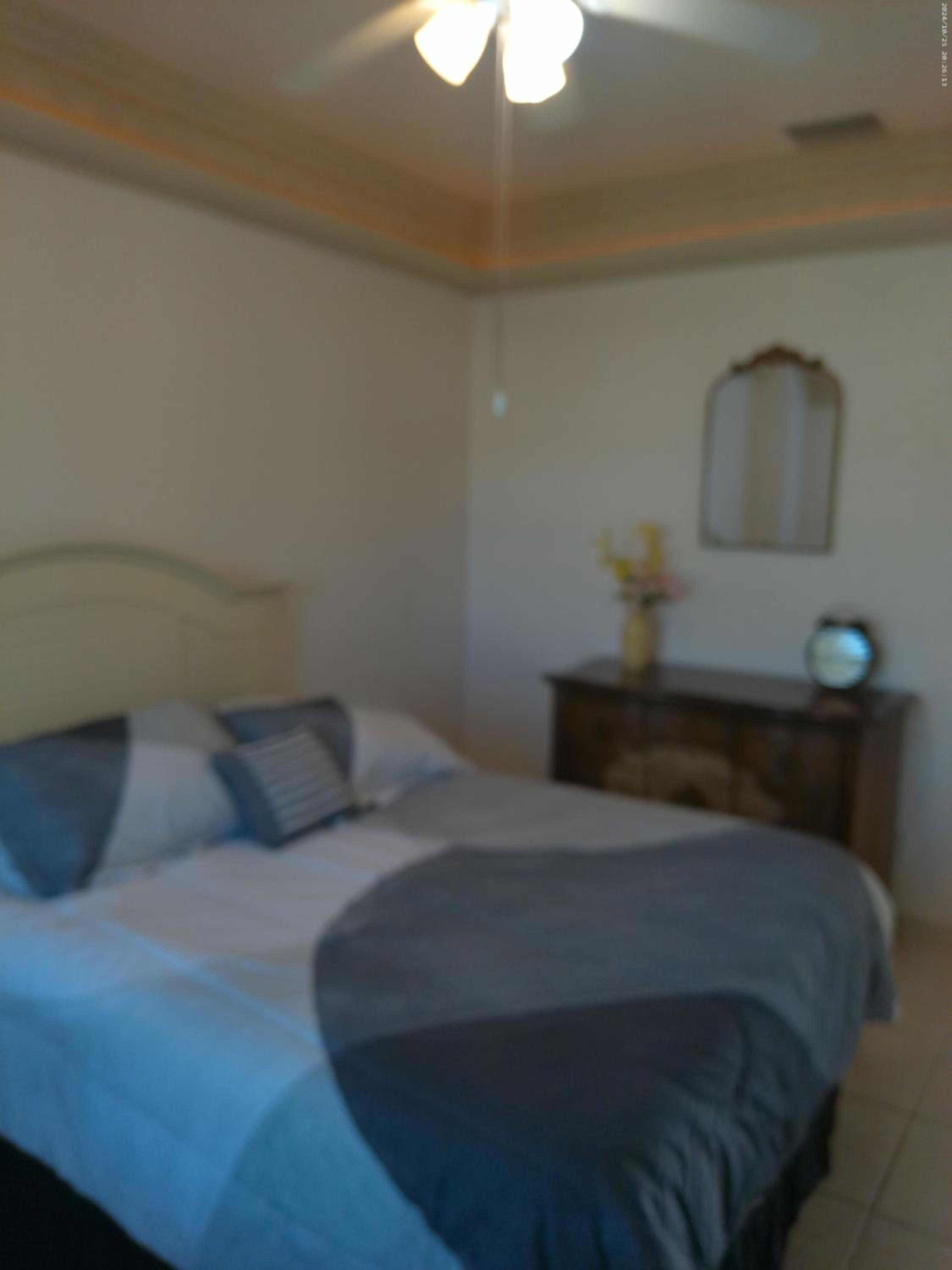 Port Charlotte Palms-Pet friendly, Heated Private Pool and Mini Orchard