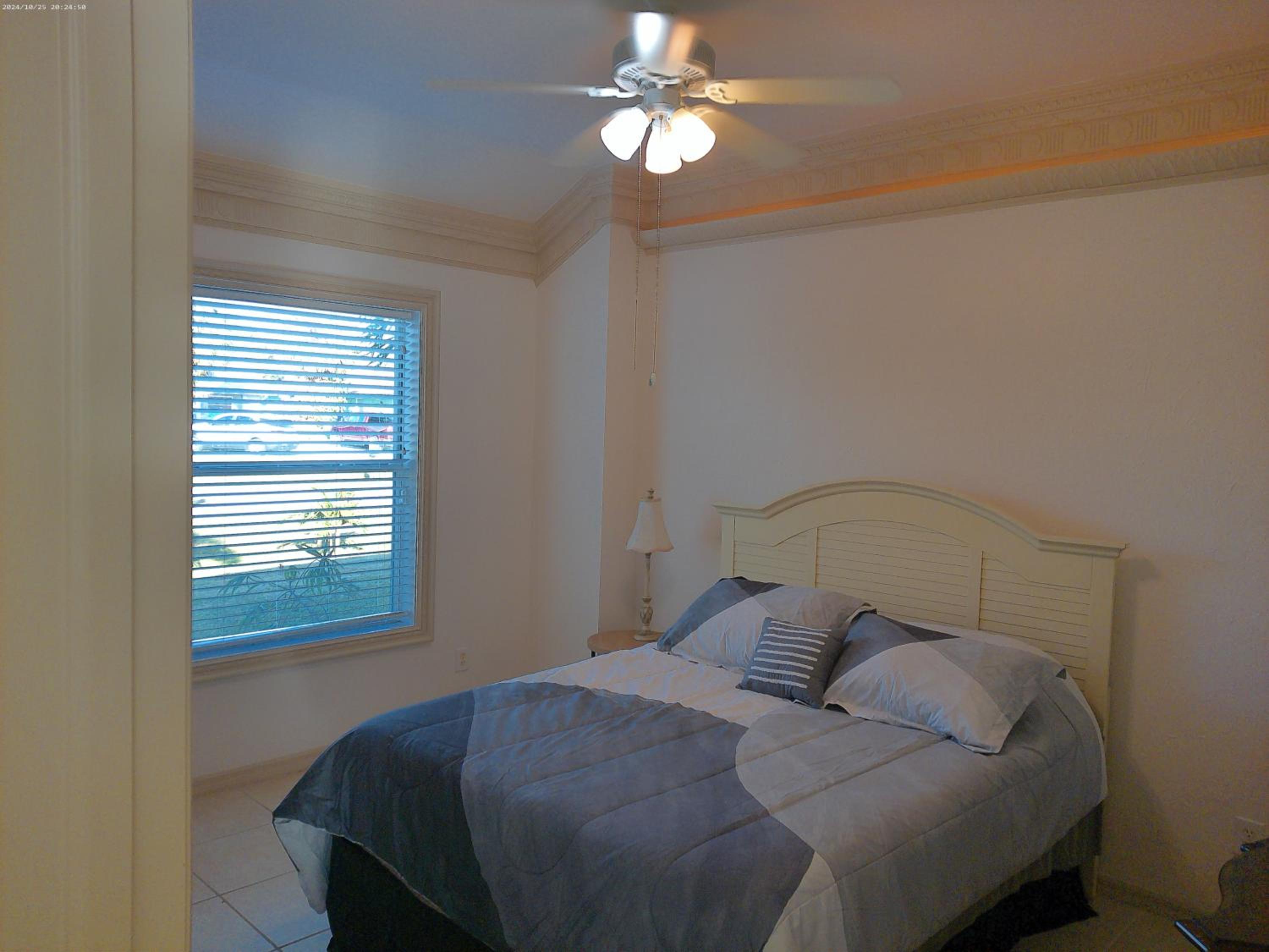 Port Charlotte Palms-Pet friendly, Heated Private Pool and Mini Orchard