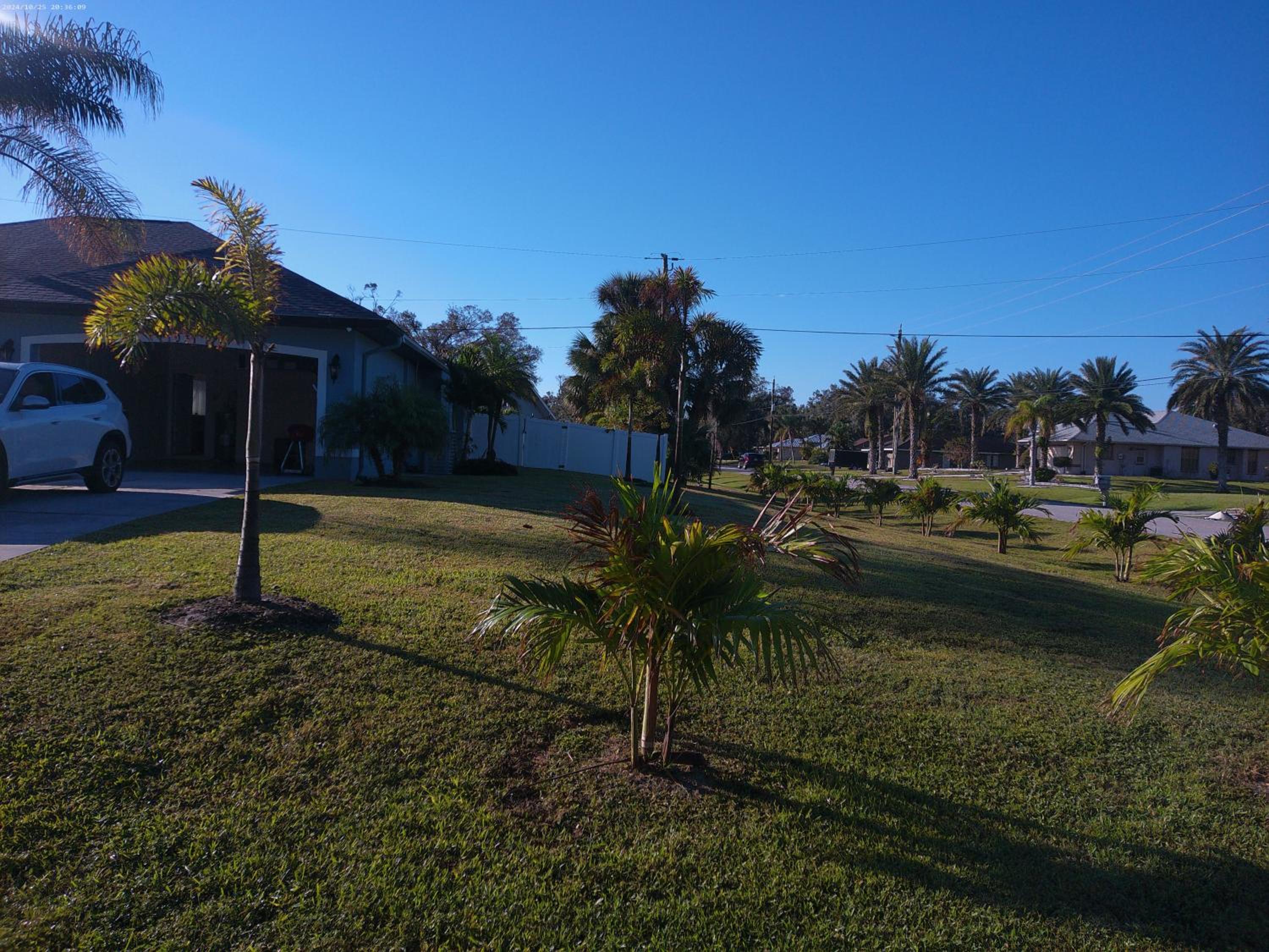 Port Charlotte Palms-Pet friendly, Heated Private Pool and Mini Orchard