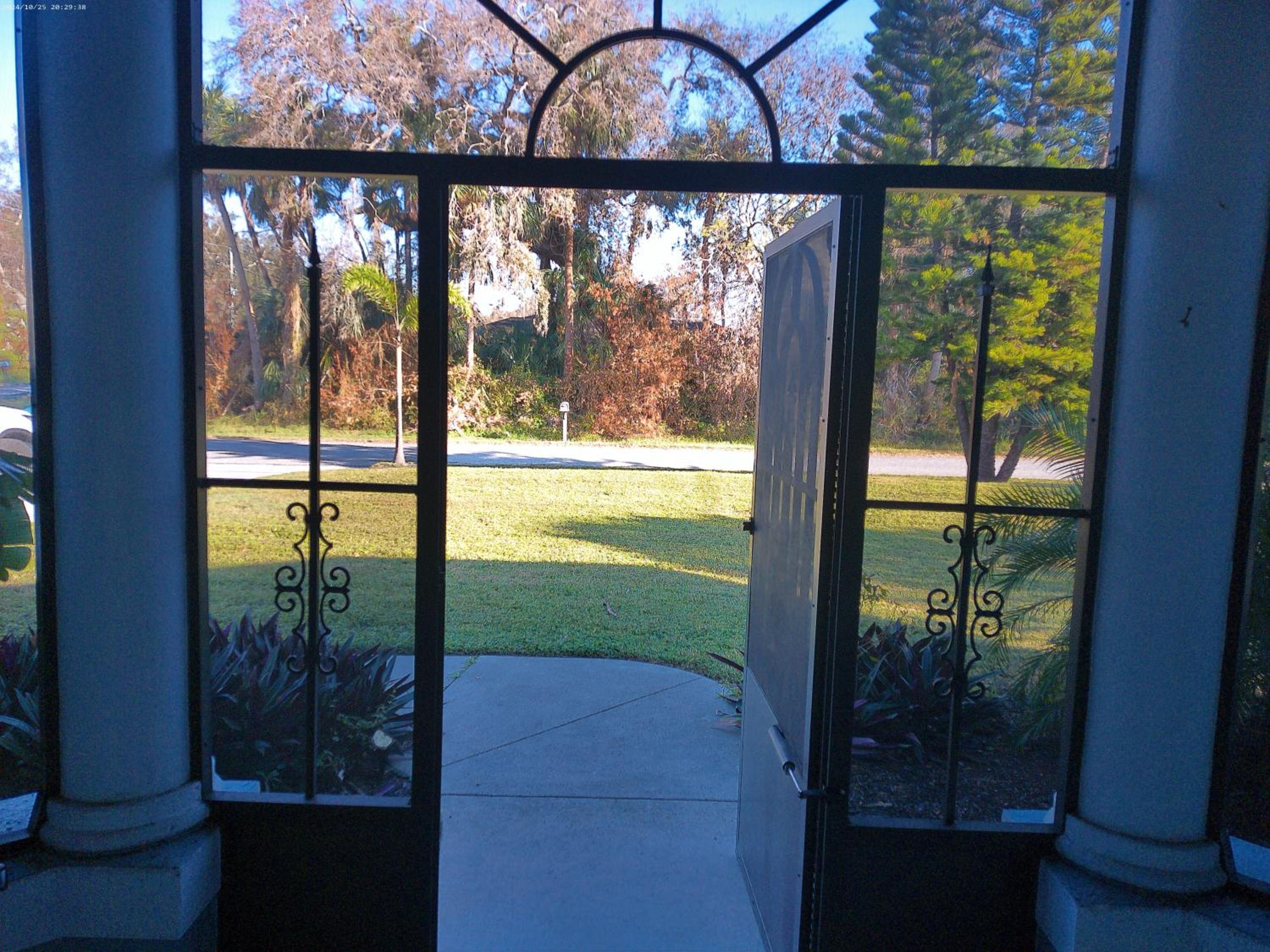 Port Charlotte Palms-Pet friendly, Heated Private Pool and Mini Orchard