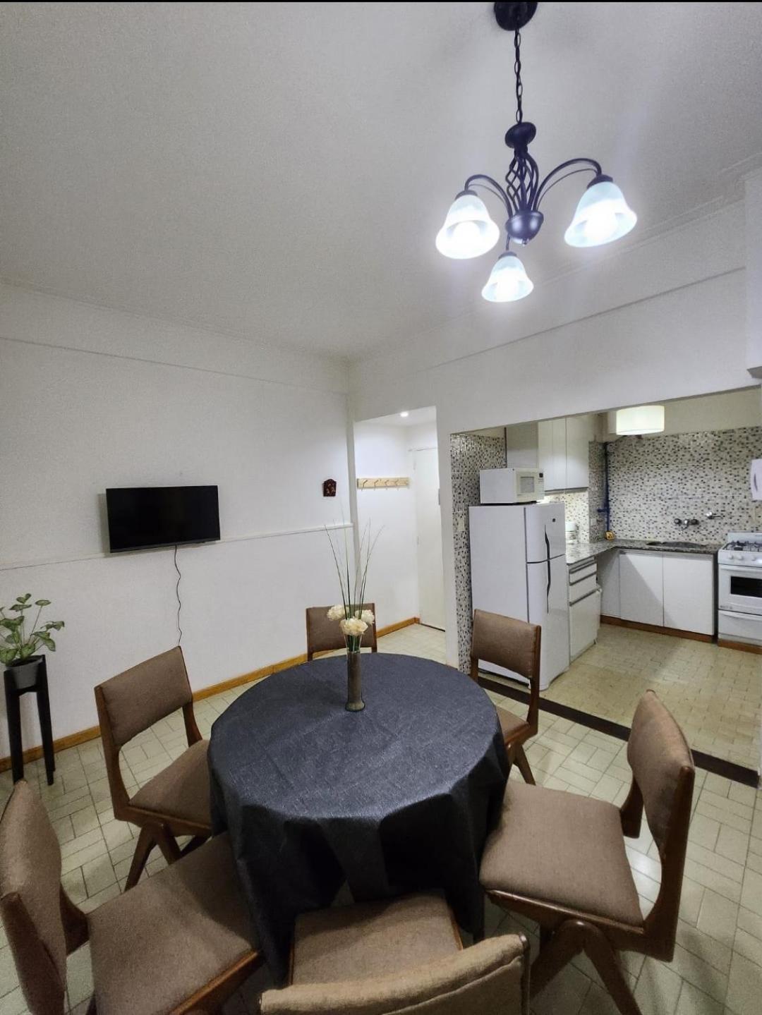 Departamento 2 ambientes ZONA COLON
