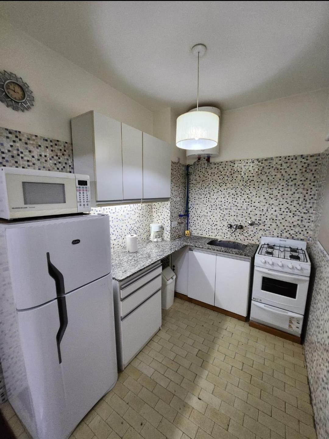 Departamento 2 ambientes ZONA COLON