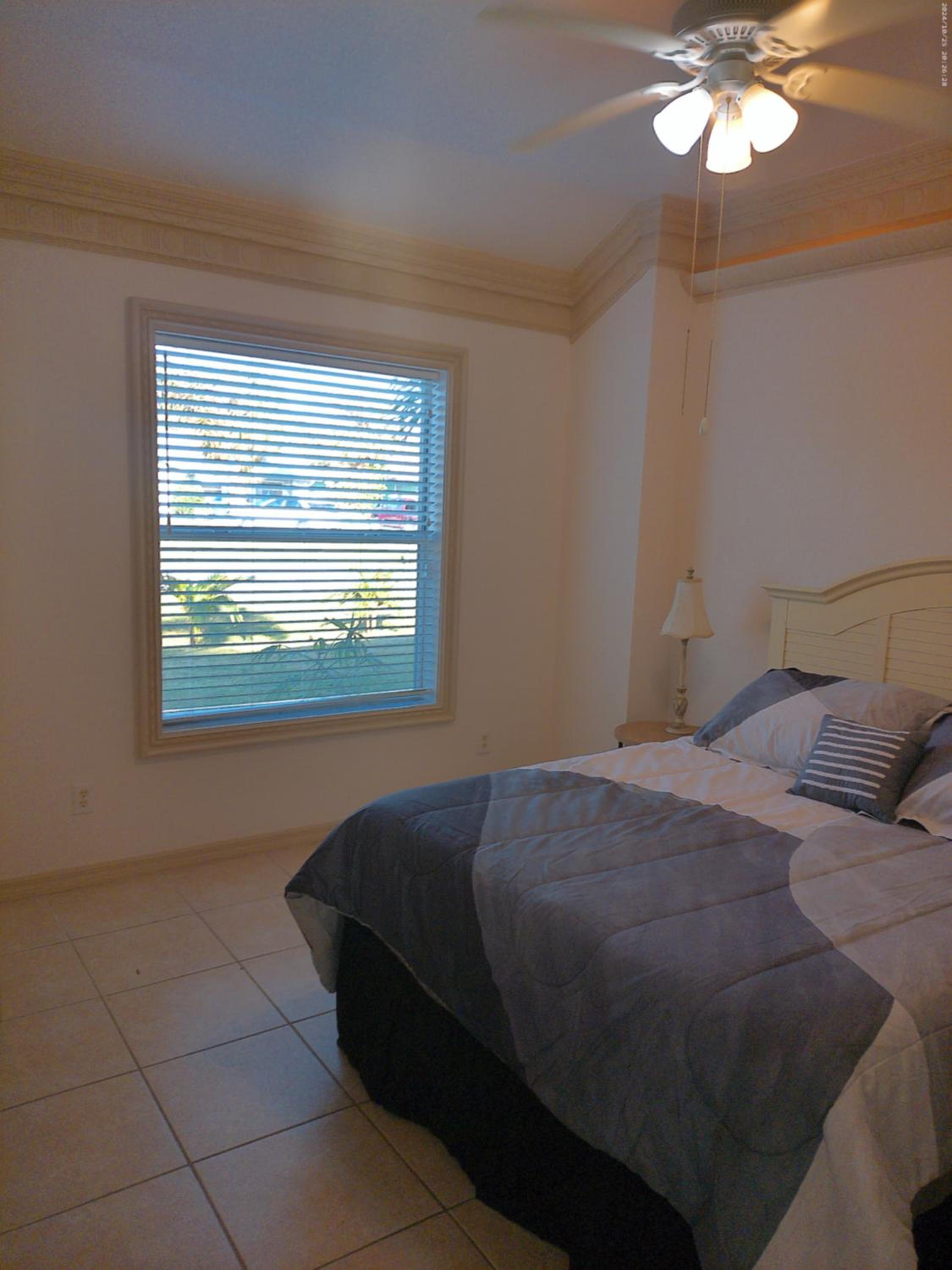 Port Charlotte Palms-Pet friendly, Heated Private Pool and Mini Orchard
