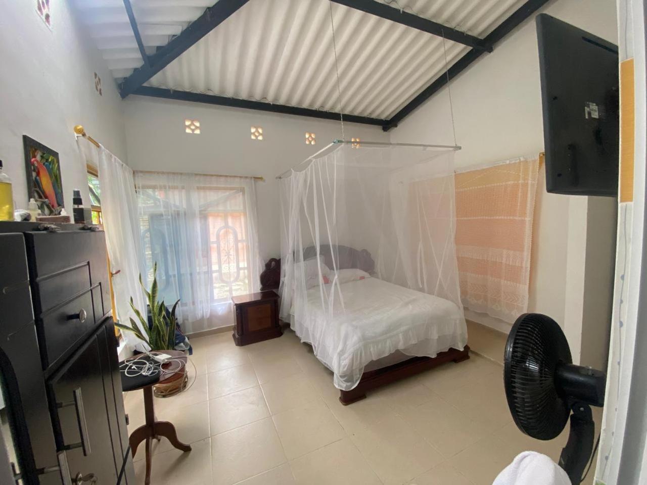 Hostal Macayaco
