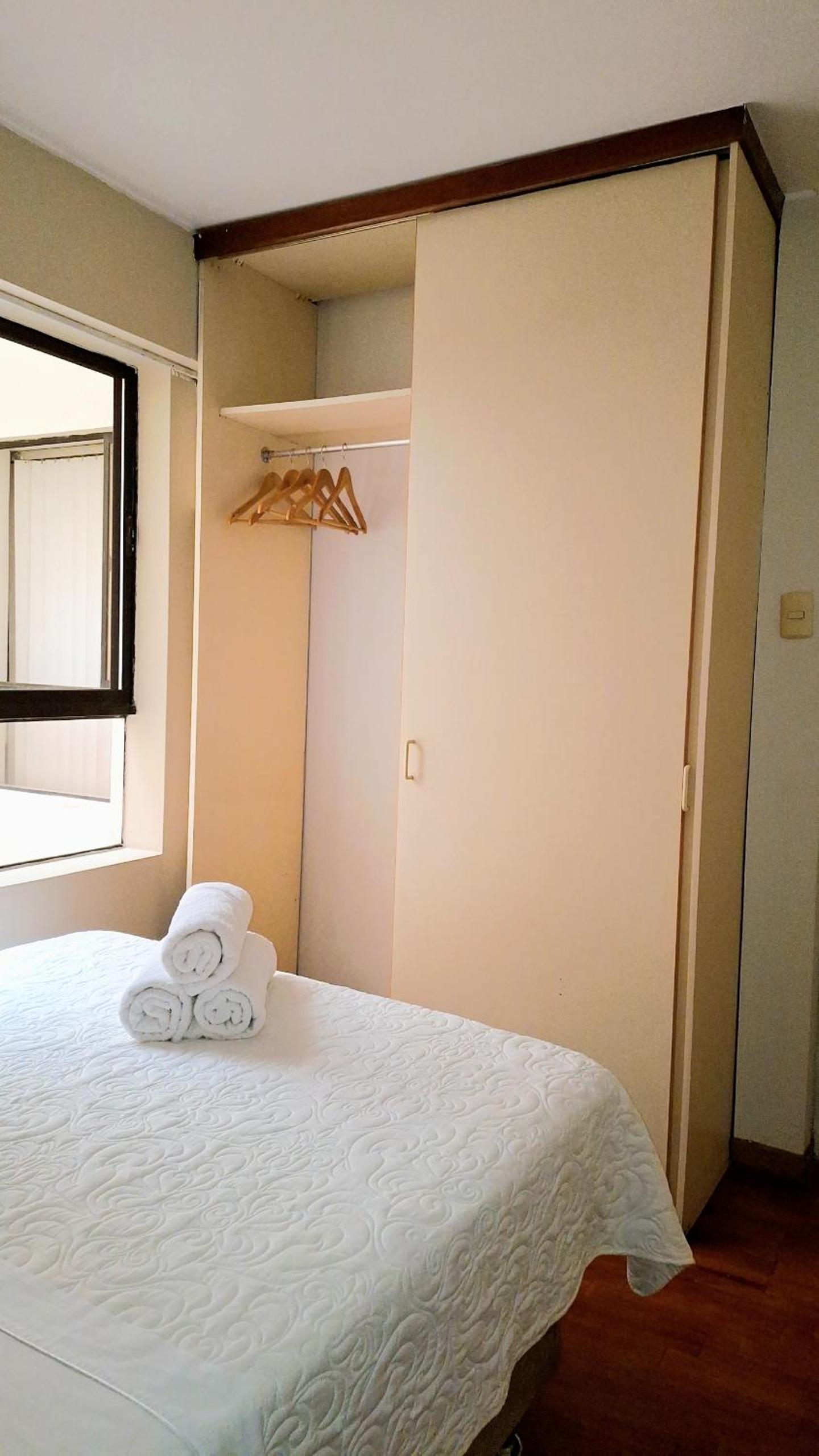 Miraflores Habitacion con baño compartido