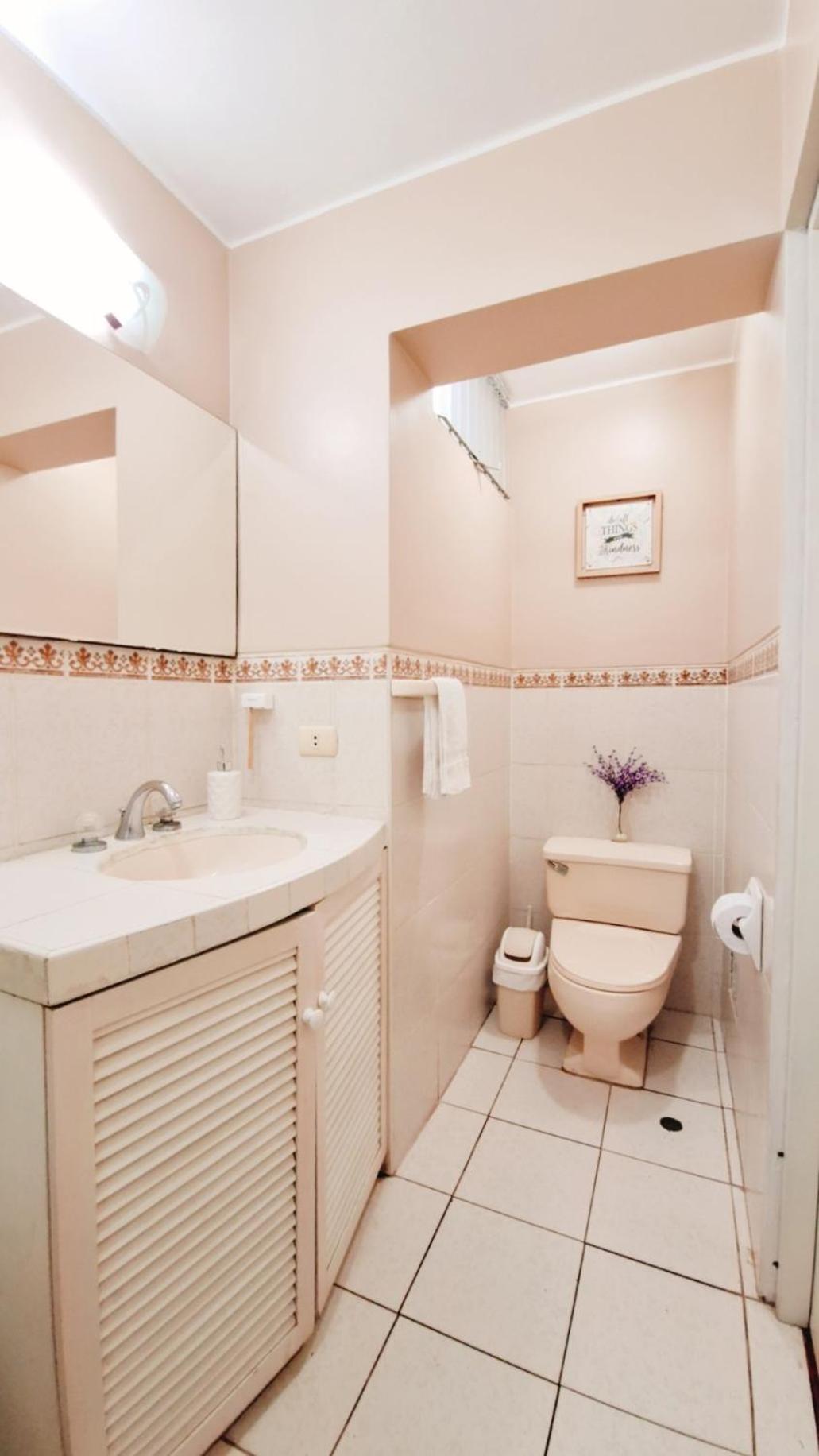 Miraflores Habitacion con baño compartido