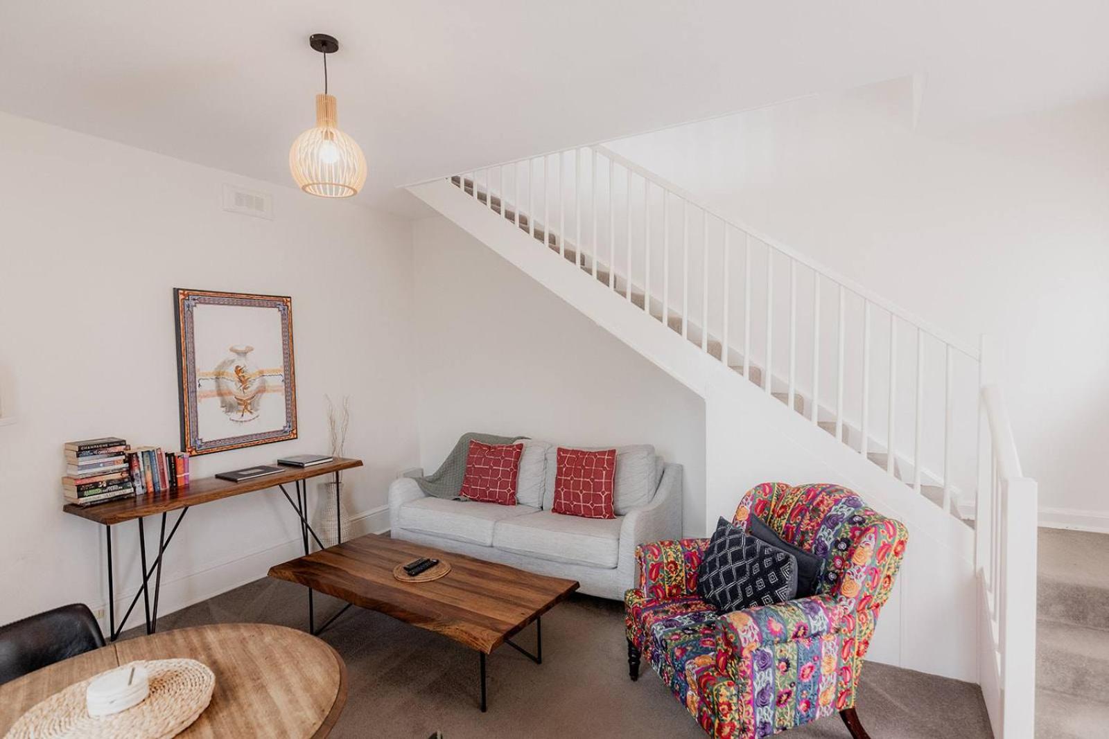 Kelly Street Stables - Apartment 2