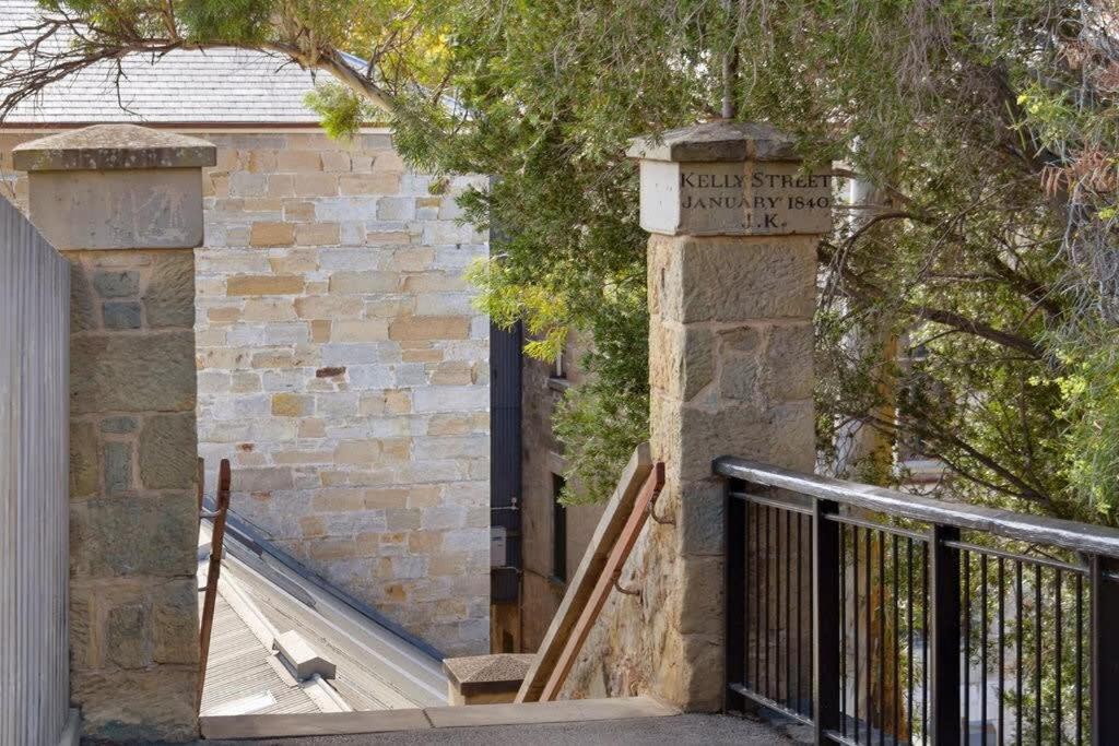 Kelly Street Stables - Apartment 2