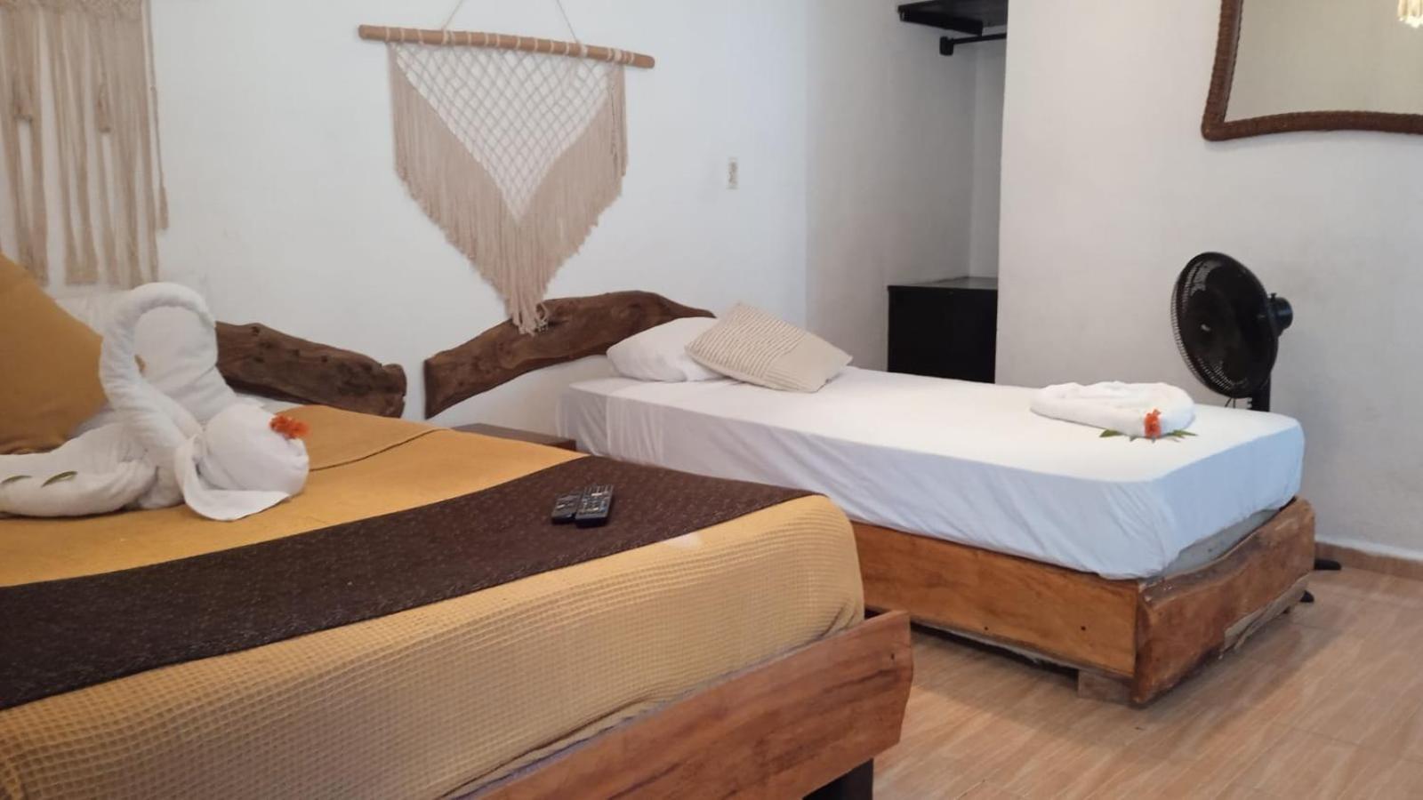 Casa iguana-home away view 4