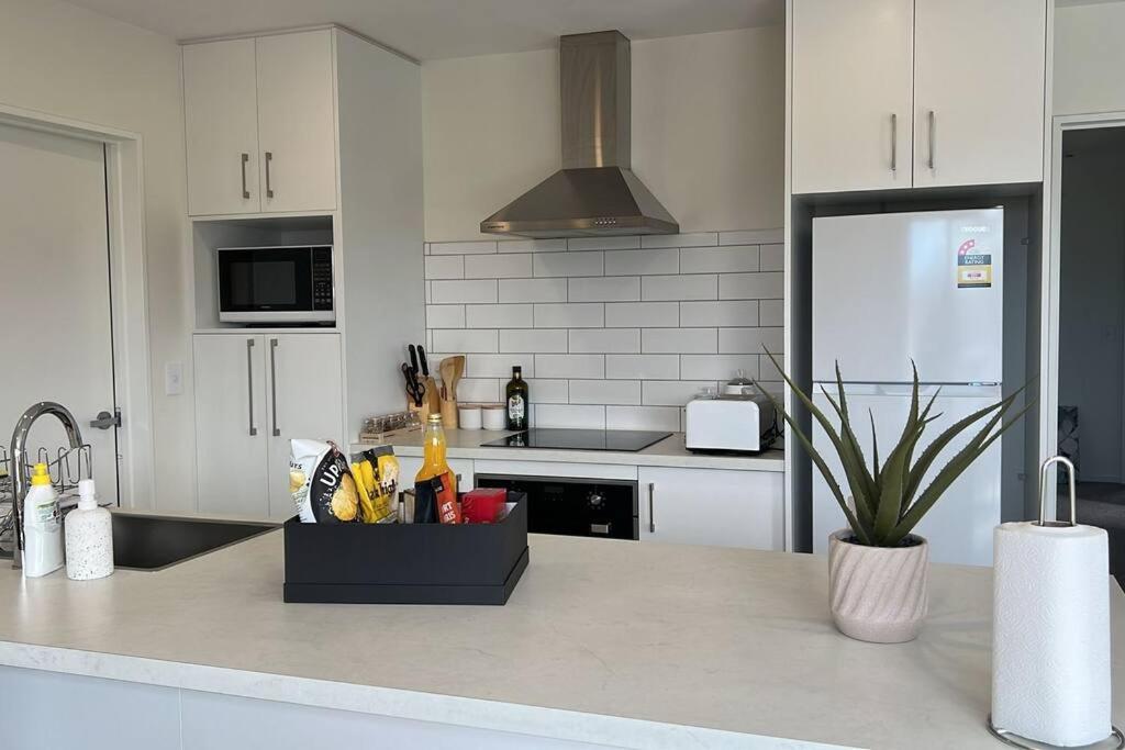 Location ,location sunny house in rolleston view 4