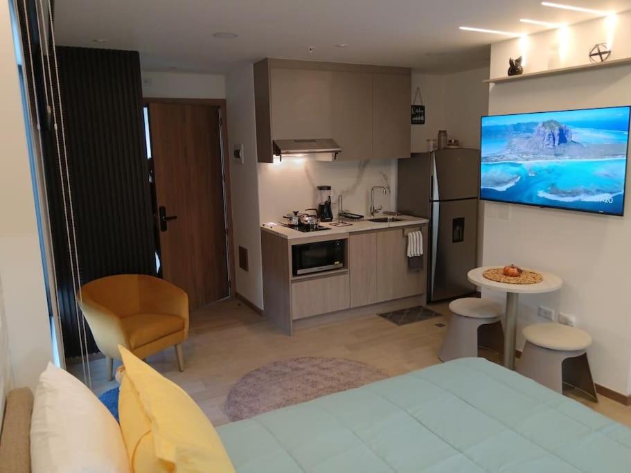 Hermoso Estudio en la carolina Piso 13 con vista!