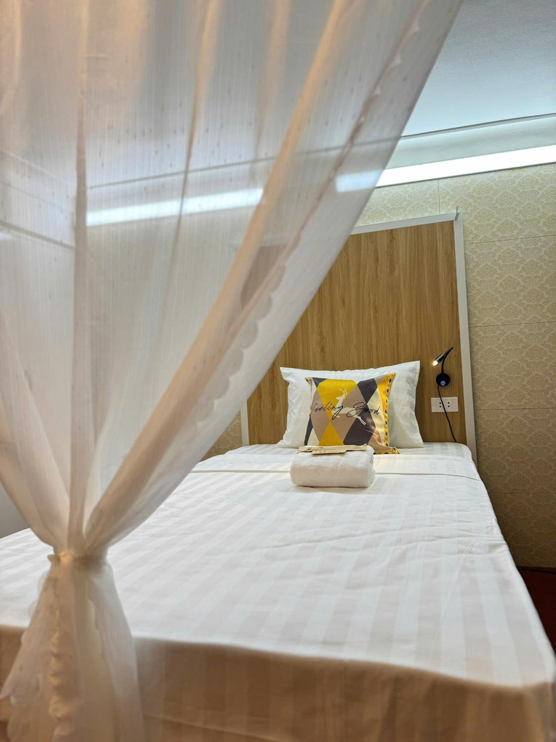 Opera Hostel