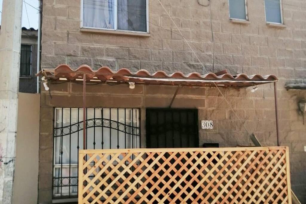 Ensenada Vacations - Mi Casita bonita, libre de humo, pet friendly - Property Image 4