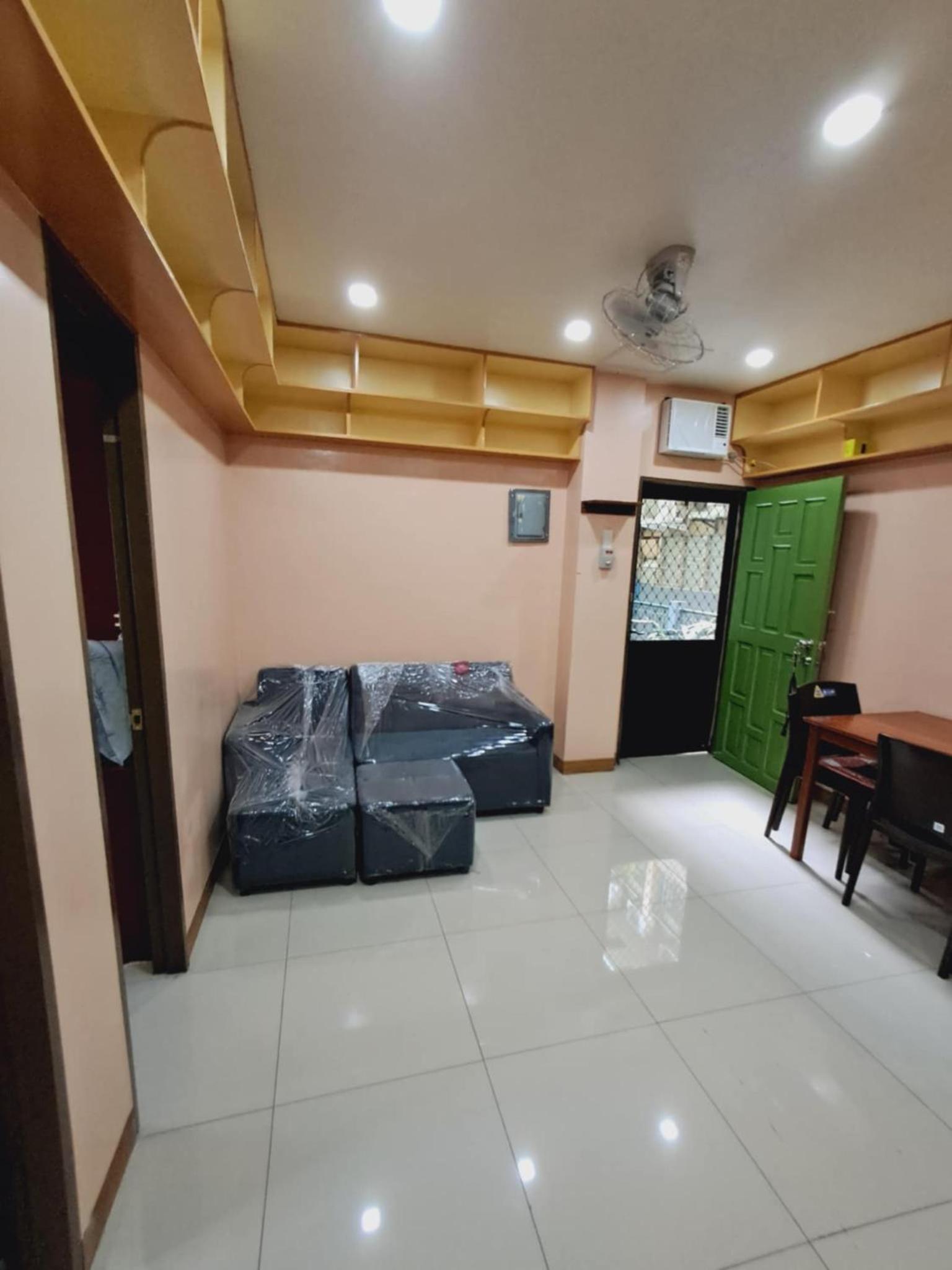 Uncle Mark's 2 bedroom flat view 2