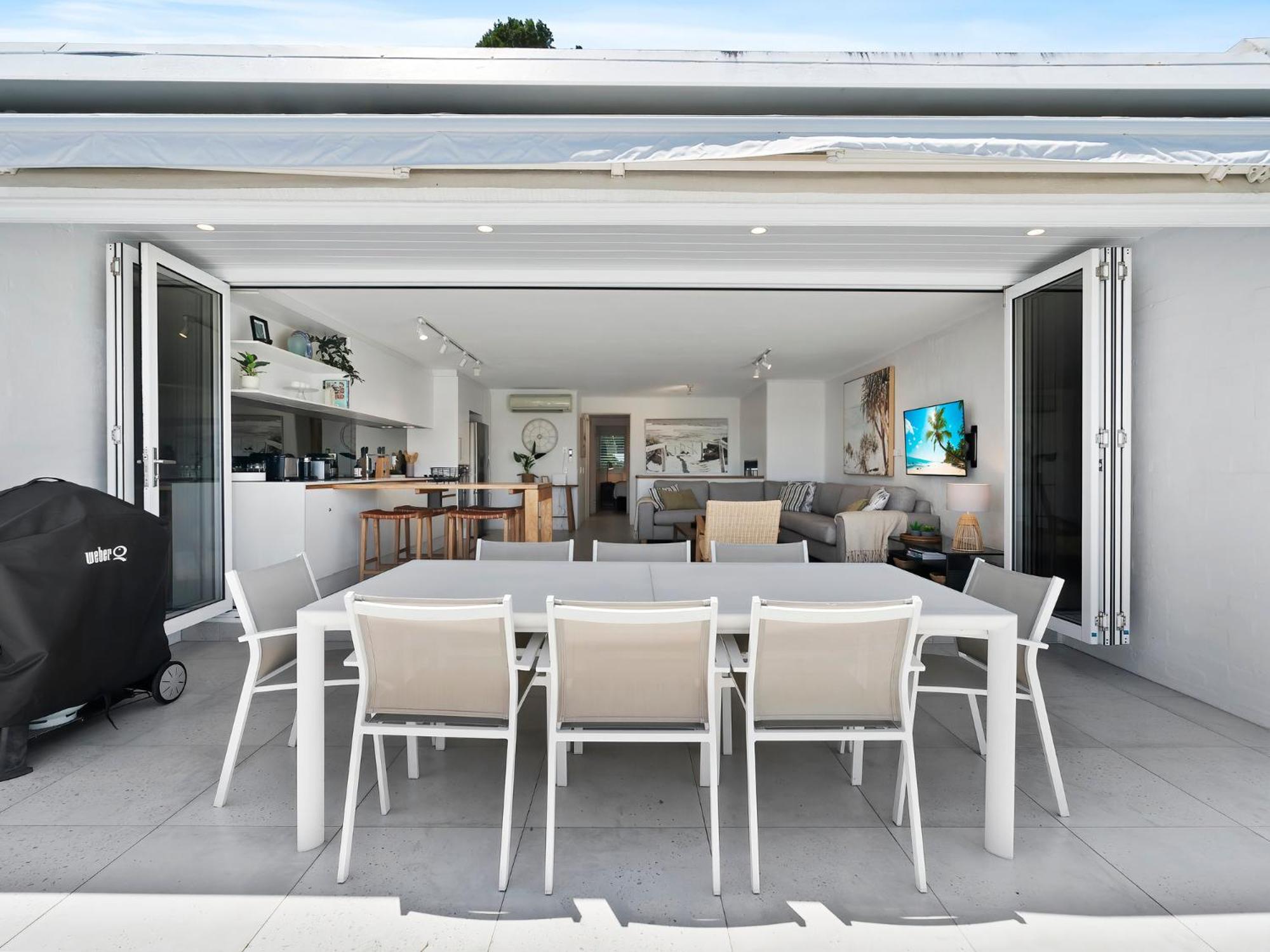 Noosa Views 4 Noosa Drive 33 Stylish Coastal Retreat