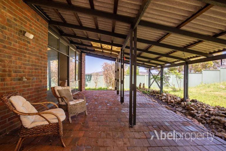 Hillside Retreat- Your Tranquil Home Away