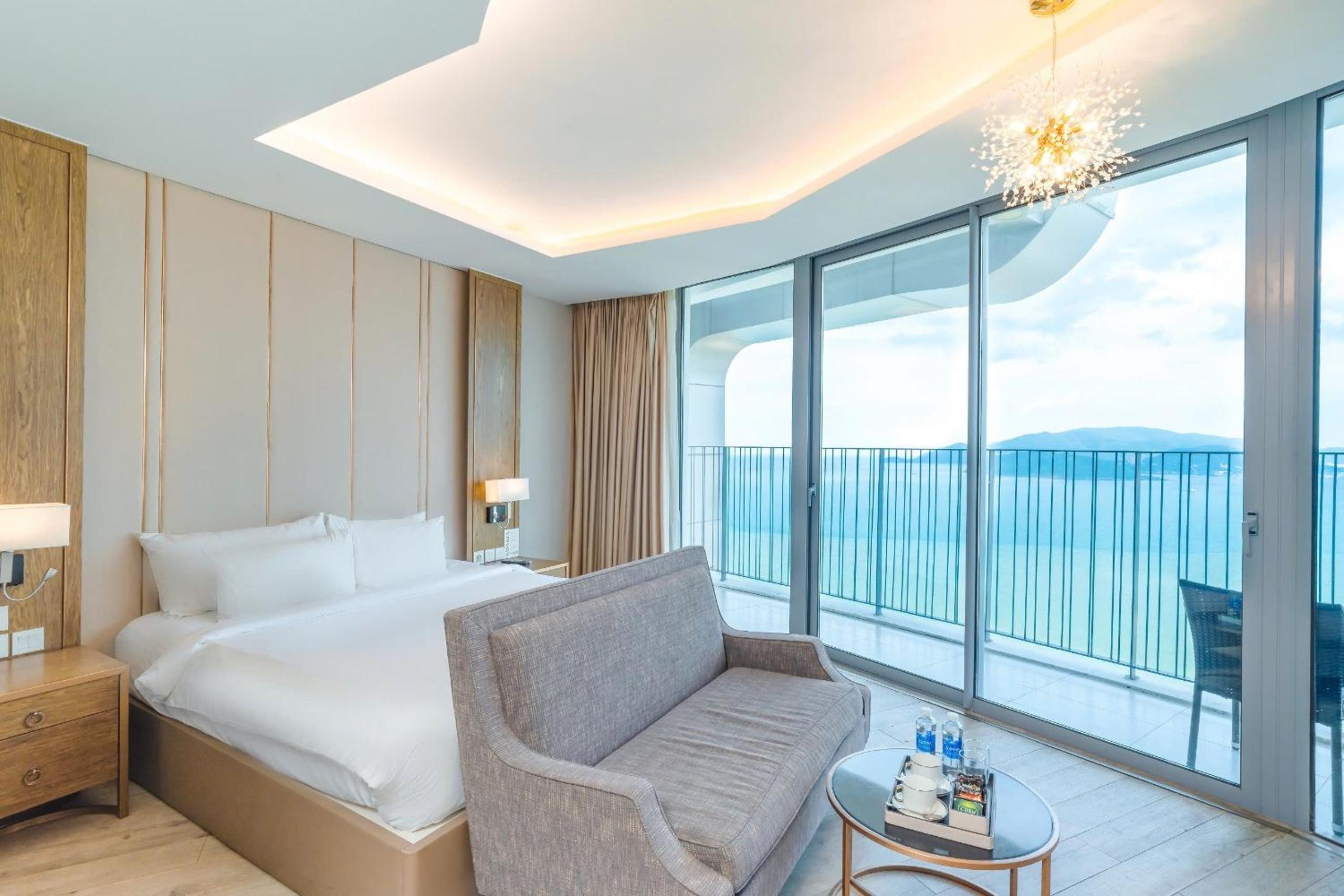 Man Beach Panorama Residences