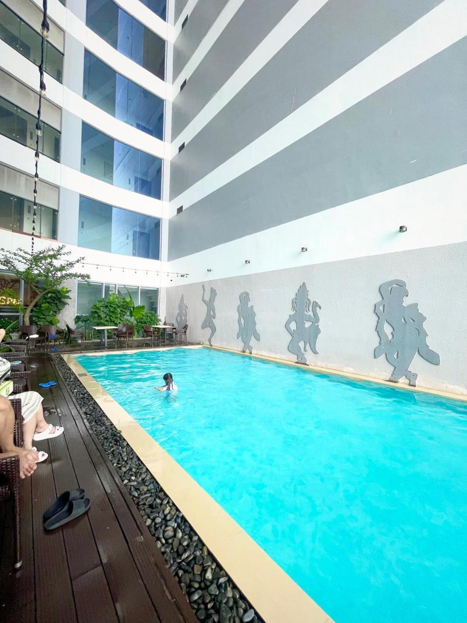 Man Beach Panorama Residences