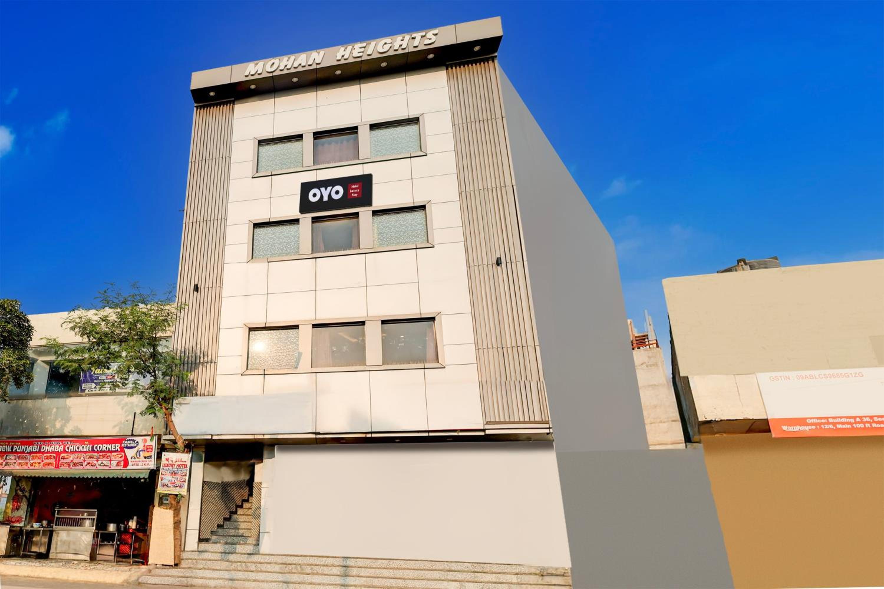 SHREE JII LUXURY HOTEL view 5