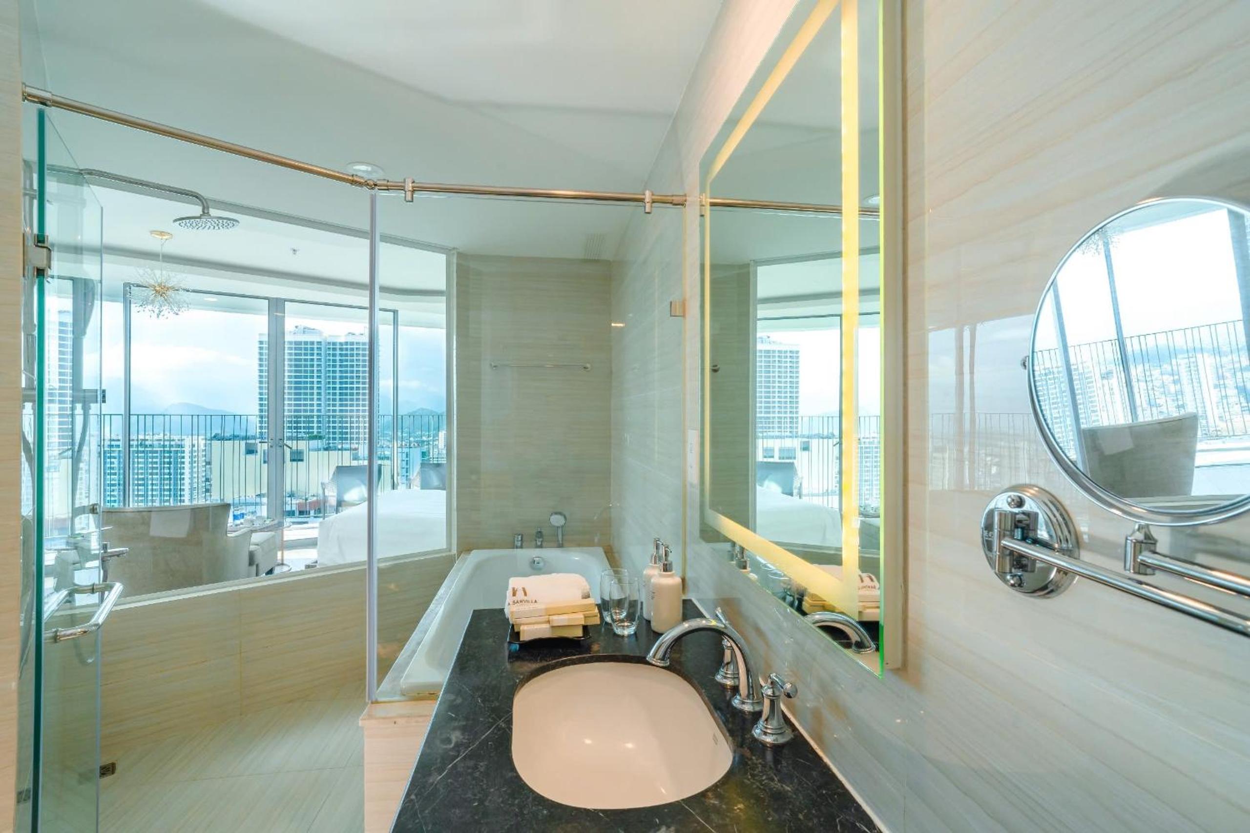 Man Beach Panorama Residences