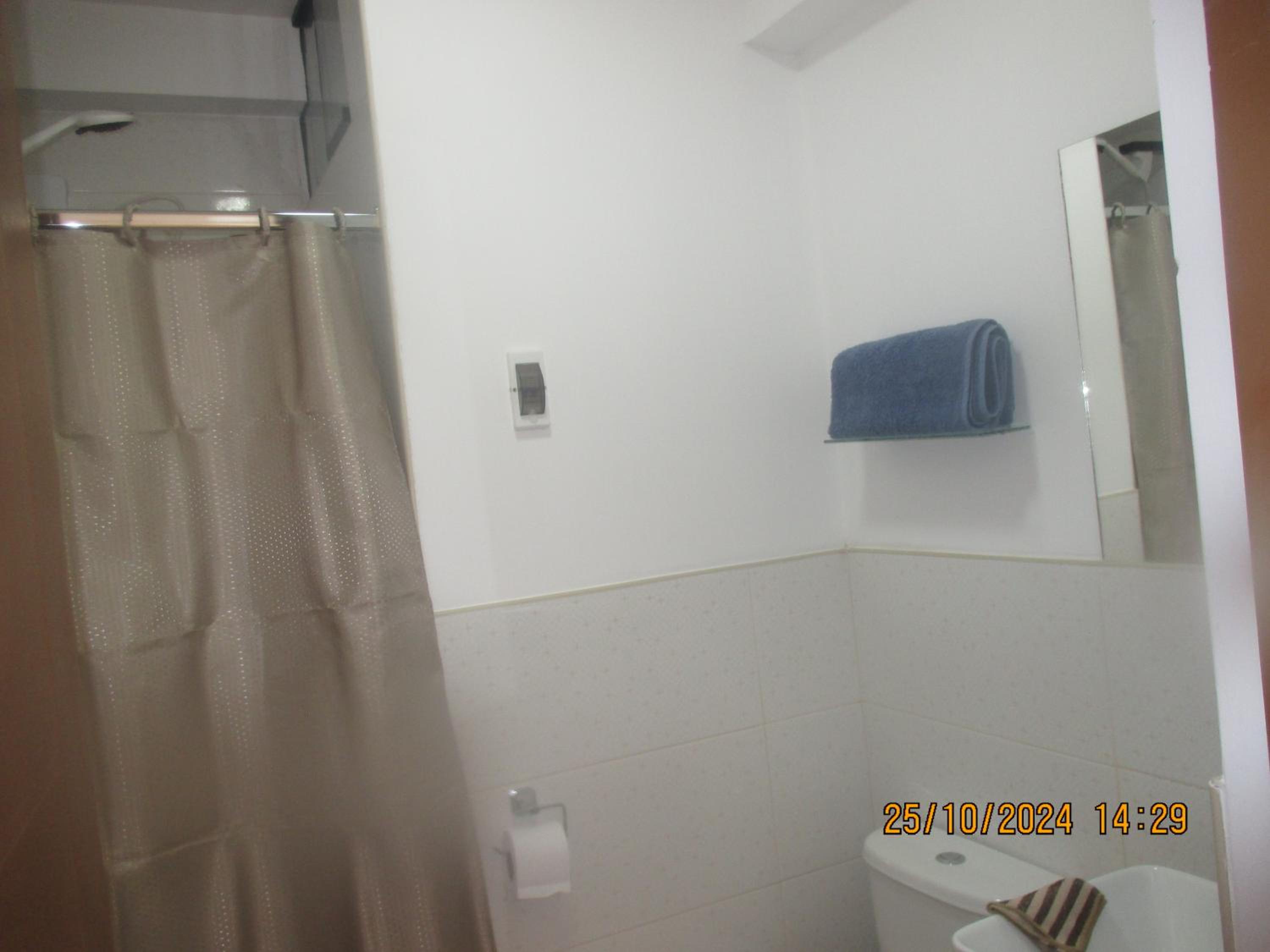 Departamento amplio, moderno, Cusco Perú