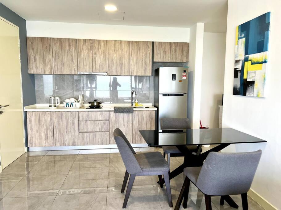 Imperio 2Bedroom 4pax-Wi-fi-1parking-TvBox-SeaView photo 7