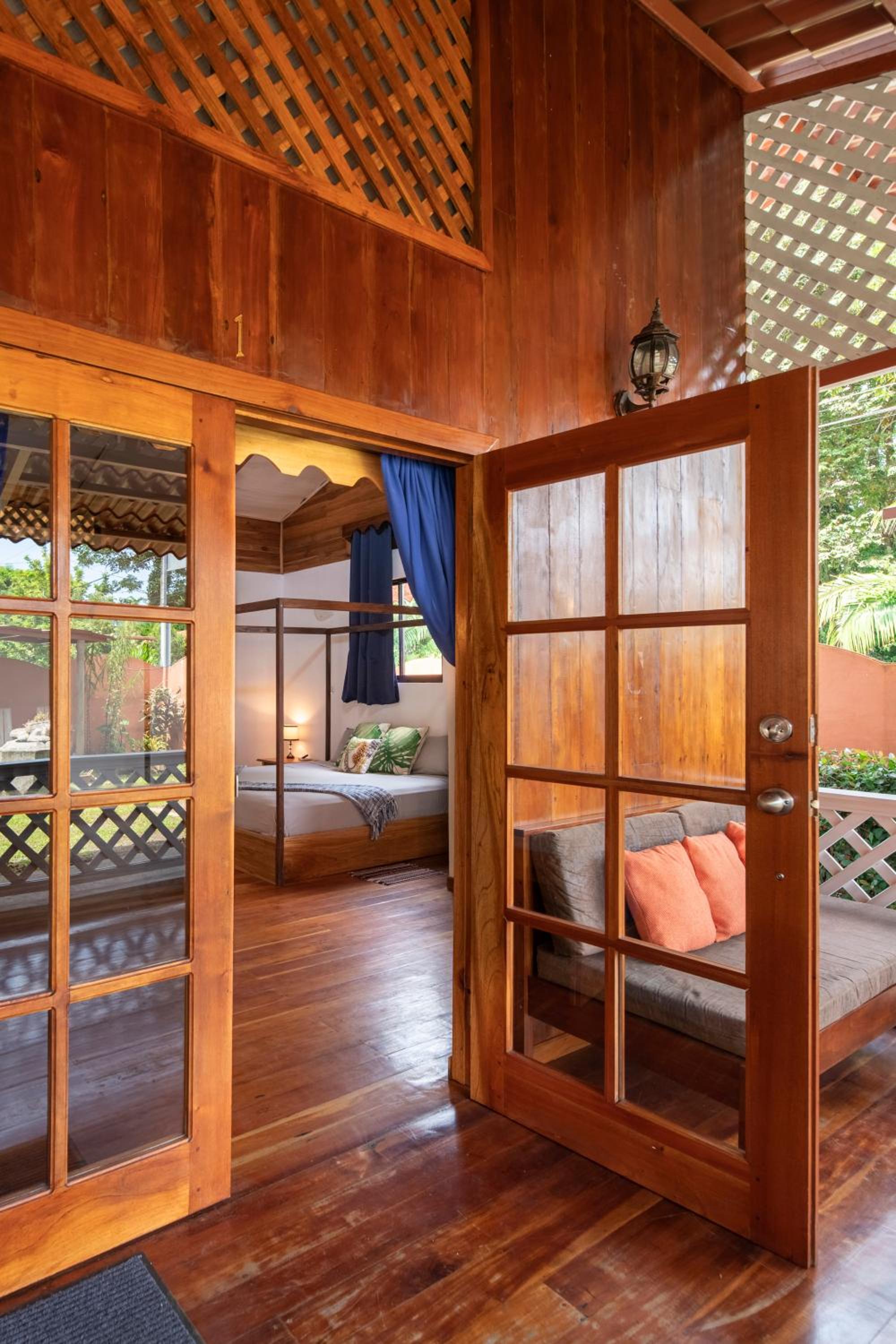 Pangea Lodge with Shared Pool at the Heart of Manzanillo