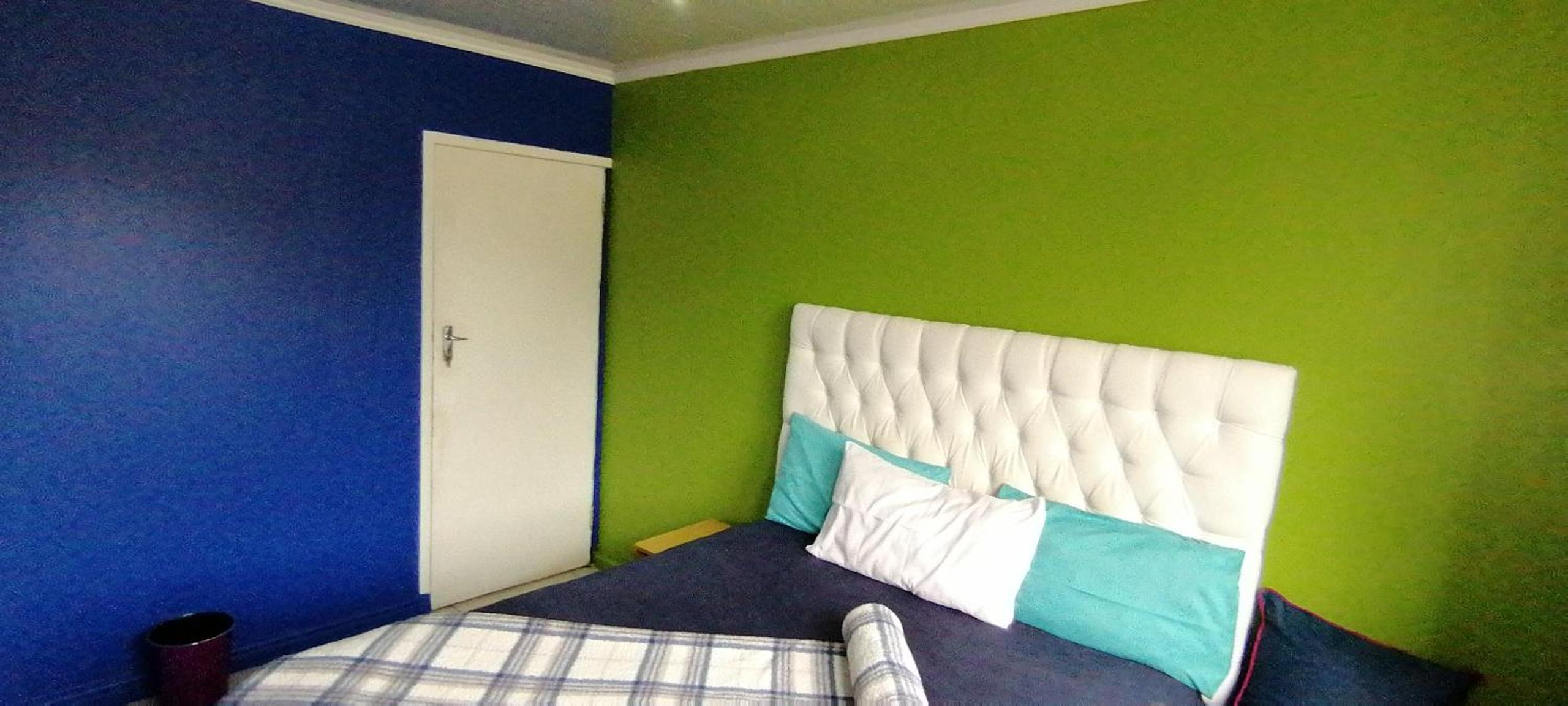 Neo & Ruks Goodwood Guesthouse view 2
