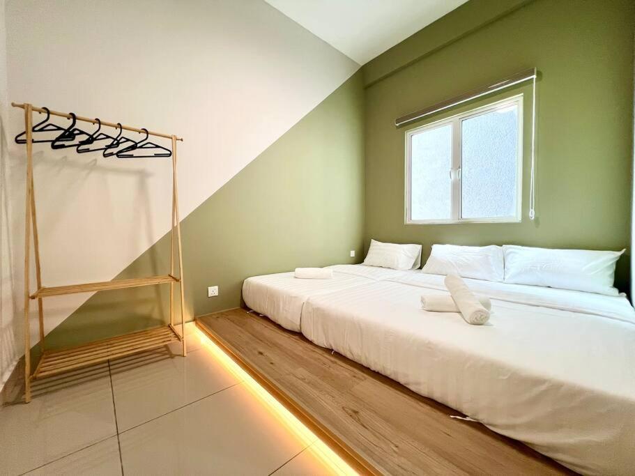 Amber Cove Cuti Melaka 2BR-6pax-SmartTV-1Park photo 3