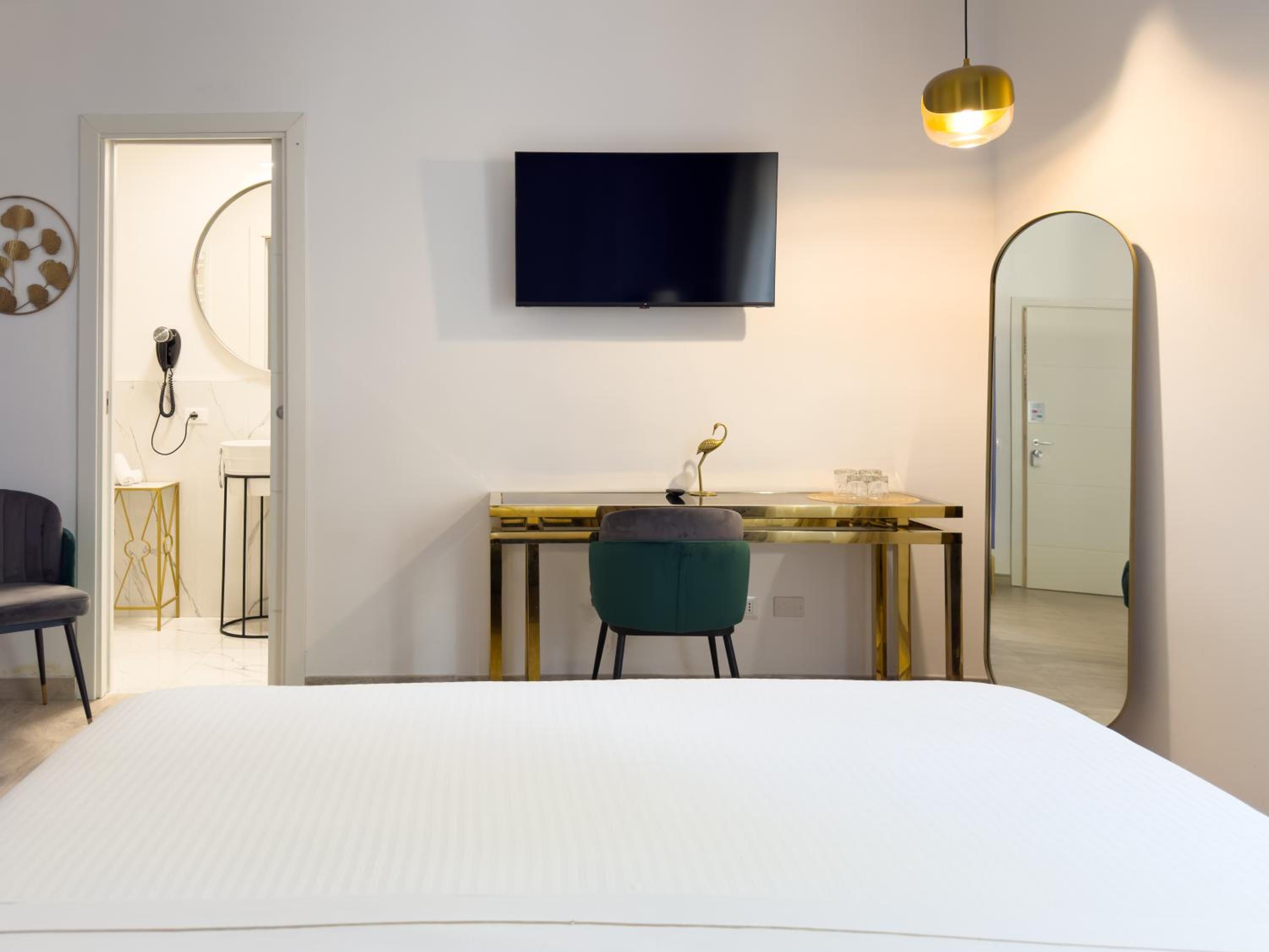 Alto Apartment