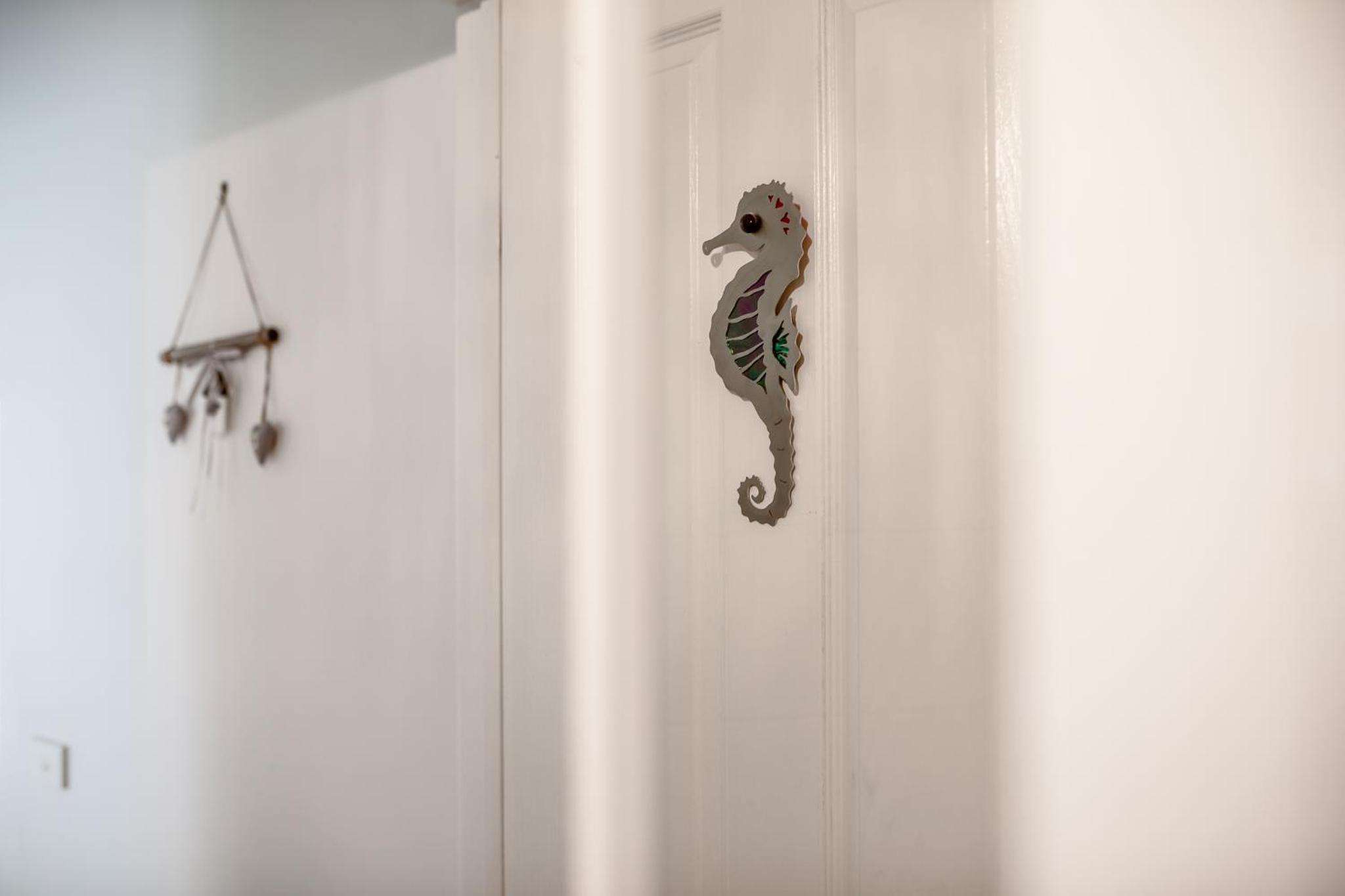 Pet Friendly, Walk to Dog Beach, Summer Escape