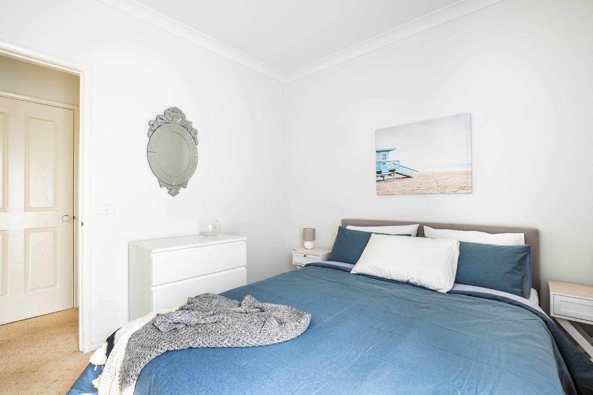 Pet Friendly, Walk to Dog Beach, Summer Escape
