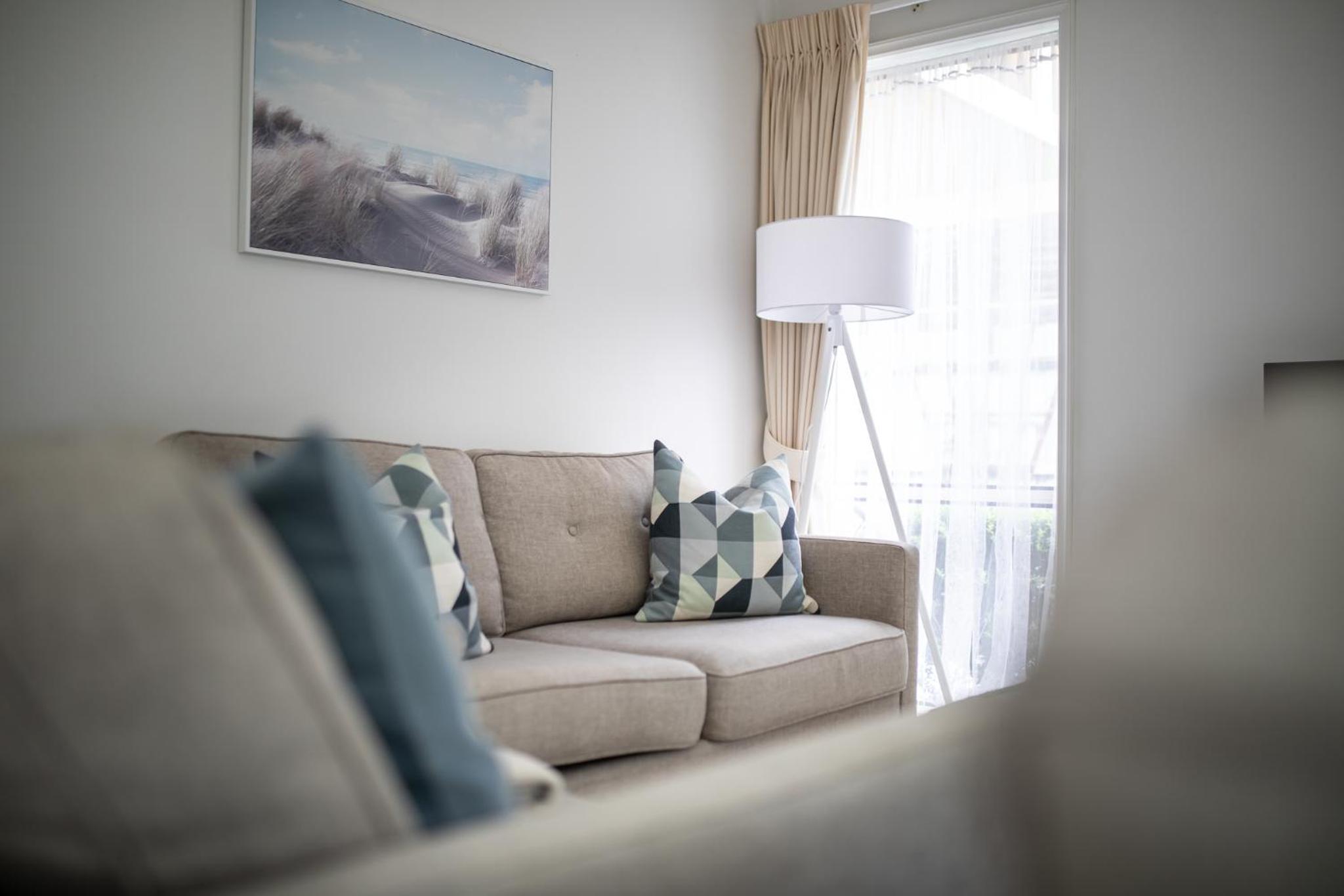 Pet Friendly, Walk to Dog Beach, Summer Escape
