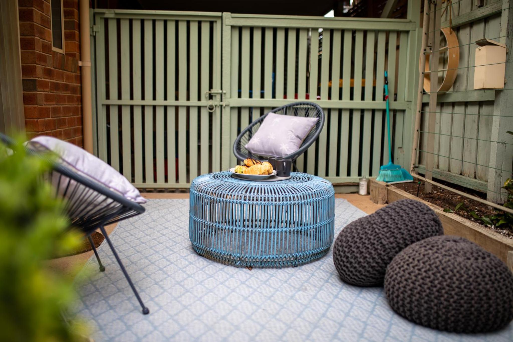 Pet Friendly, Walk to Dog Beach, Summer Escape