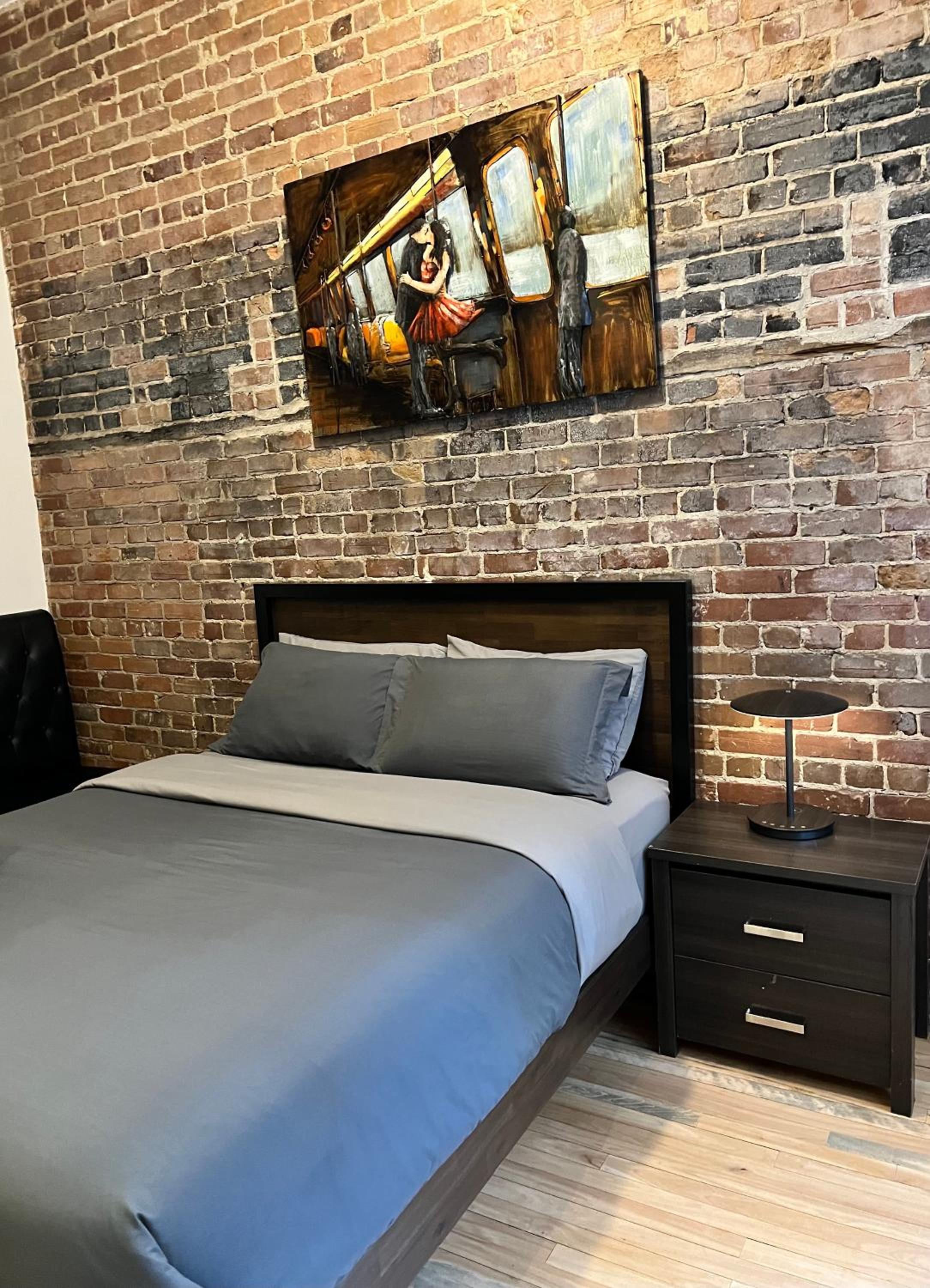 Elegant 1 bedroom apartment in old port - 202