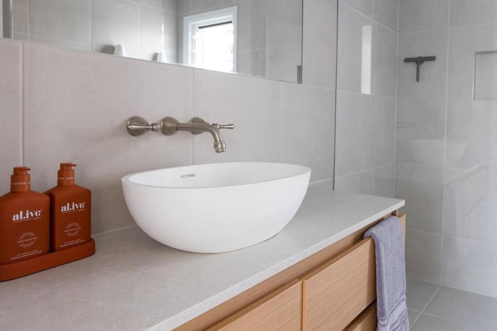 Cabablanca - New Coastal Home, Cabarita Beach