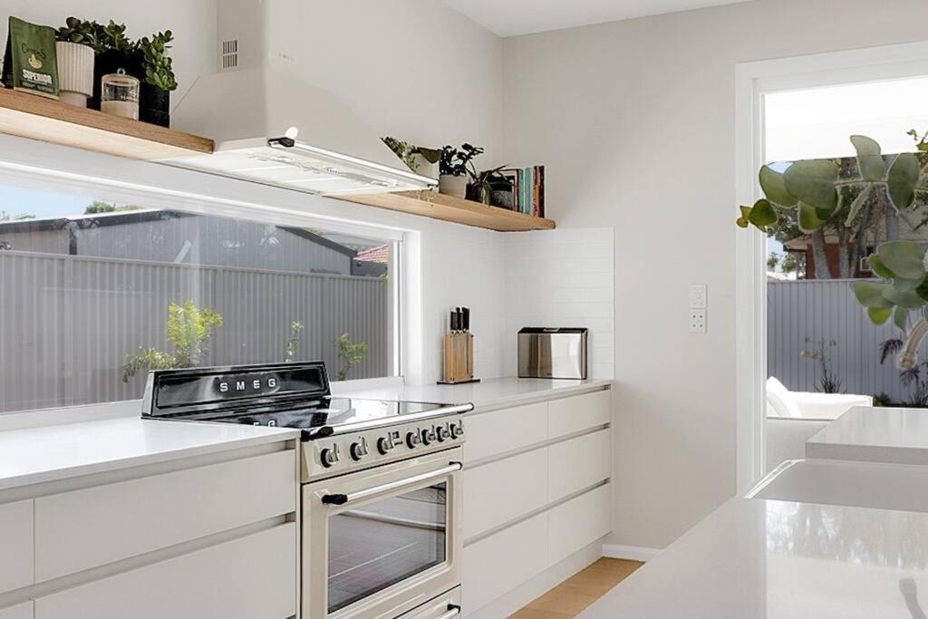 Cabablanca - New Coastal Home, Cabarita Beach