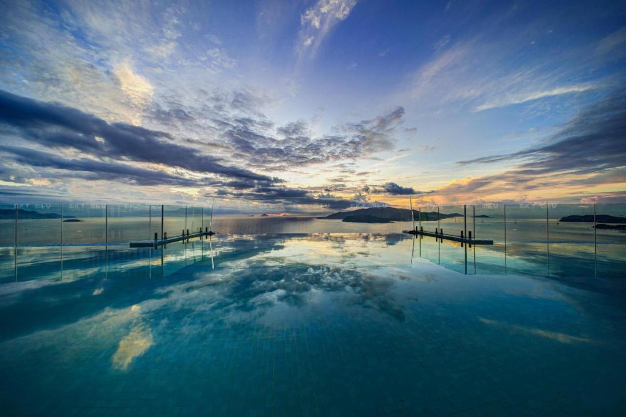 Man Beach Panorama Residences