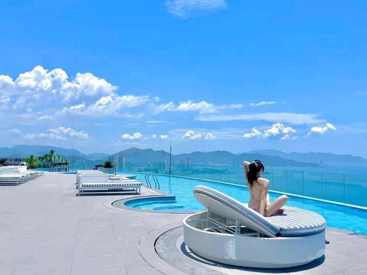 Man Beach Panorama Residences