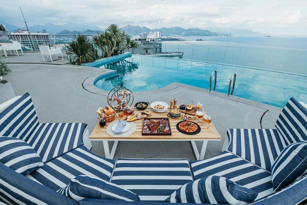Man Beach Panorama Residences