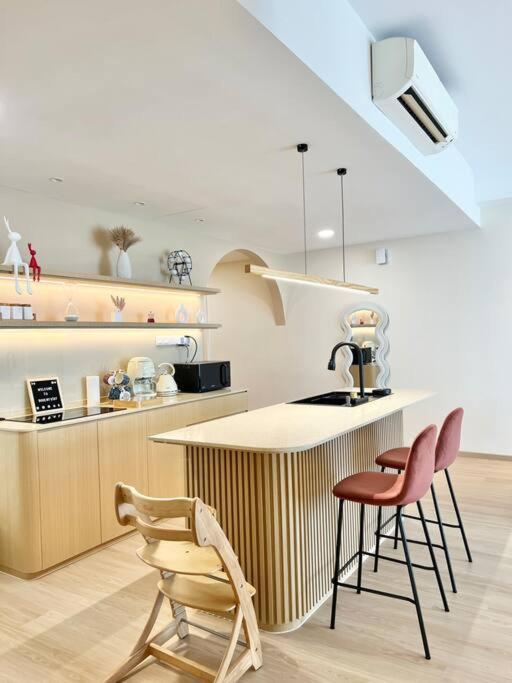 3BR Mosaic Midvalley Southkey w Bathtub