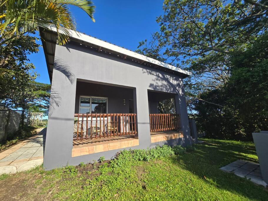 Coastal Farm Cottage with beautiful views