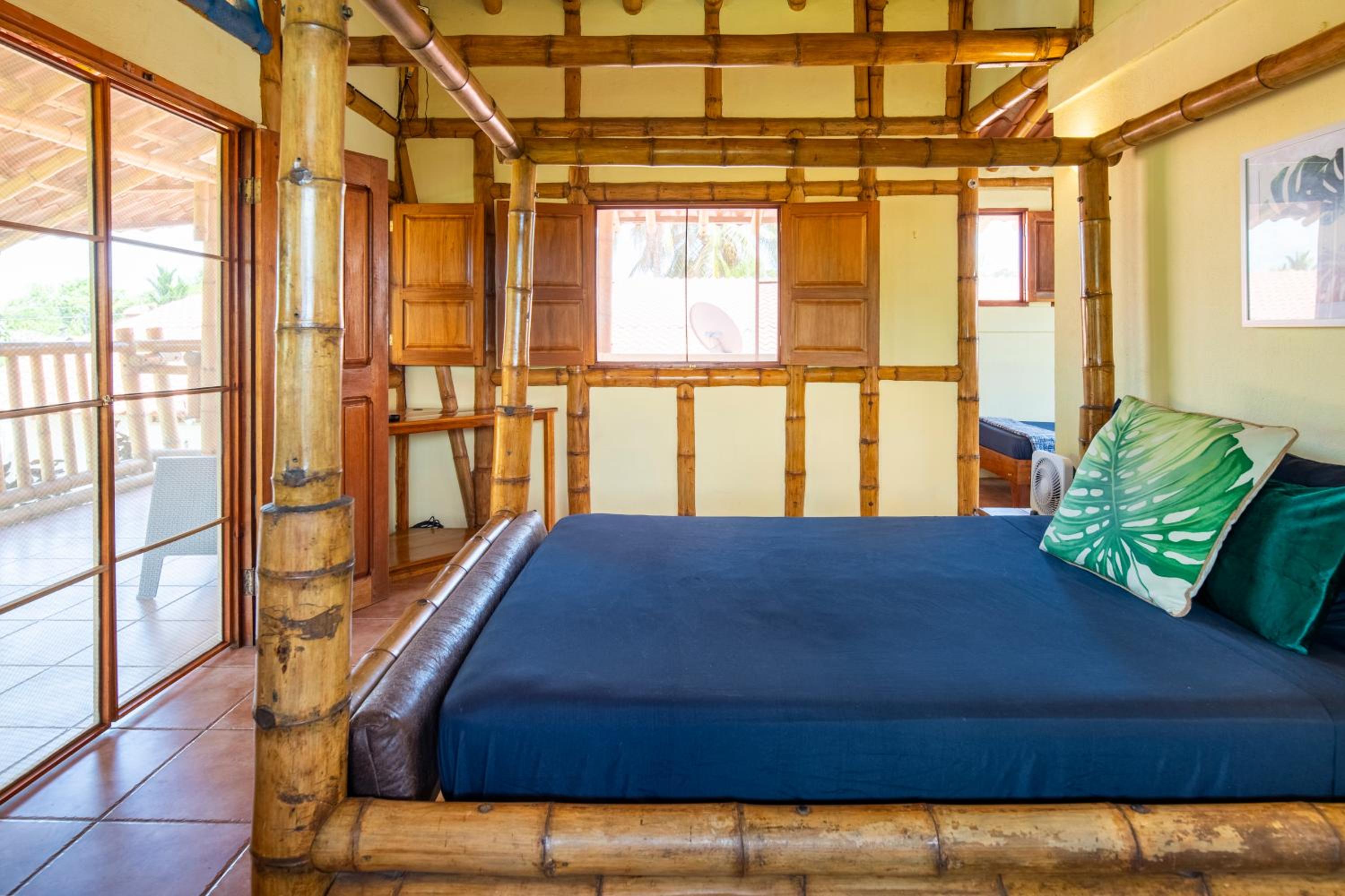 Pangea Lodge with Shared Pool at the Heart of Manzanillo